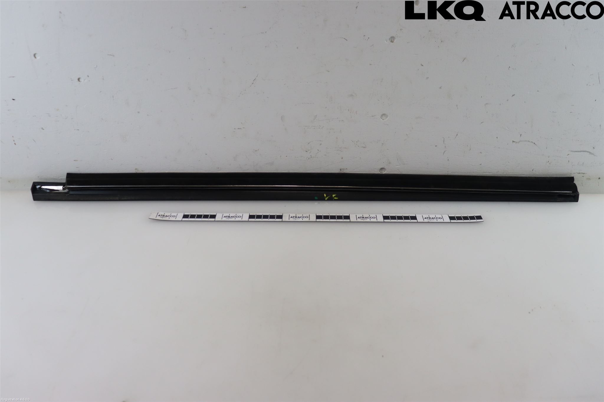 Volvo 940 91-98 Dörr Dekorlist Fram Vä