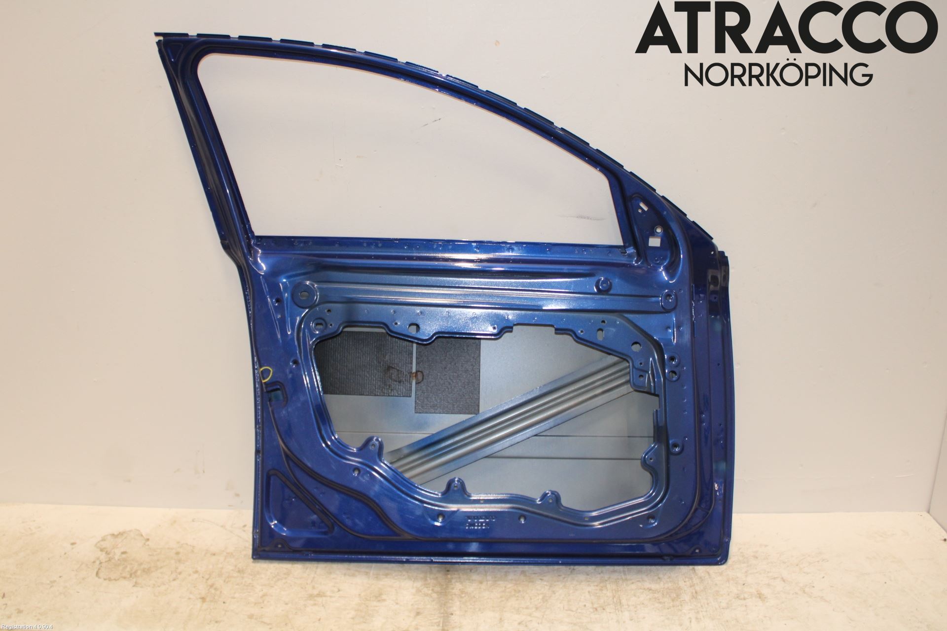 Volvo V50 08-12 Dörr Fram Vänster