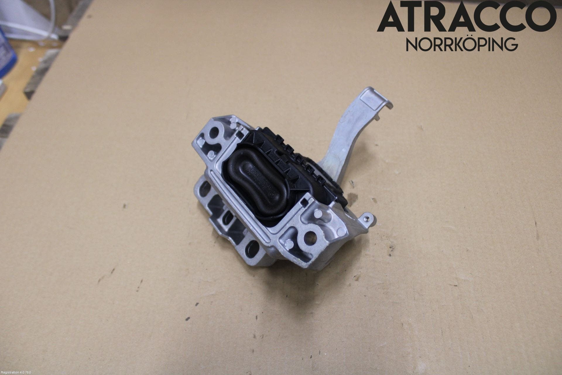 Volkswagen VW GOLF / E-GOLF VIII 20- Motorfäste