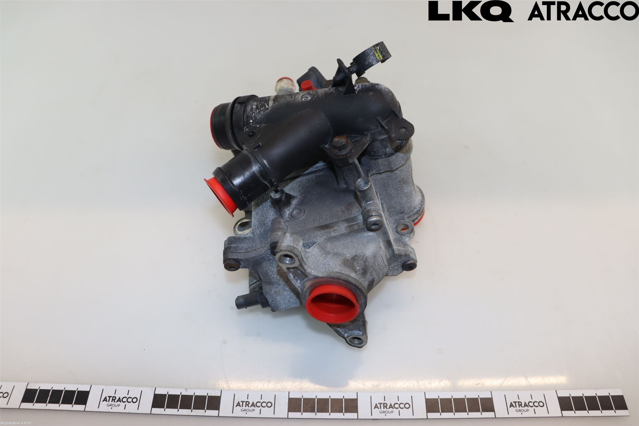 Jaguar F-PACE Avgaskylare