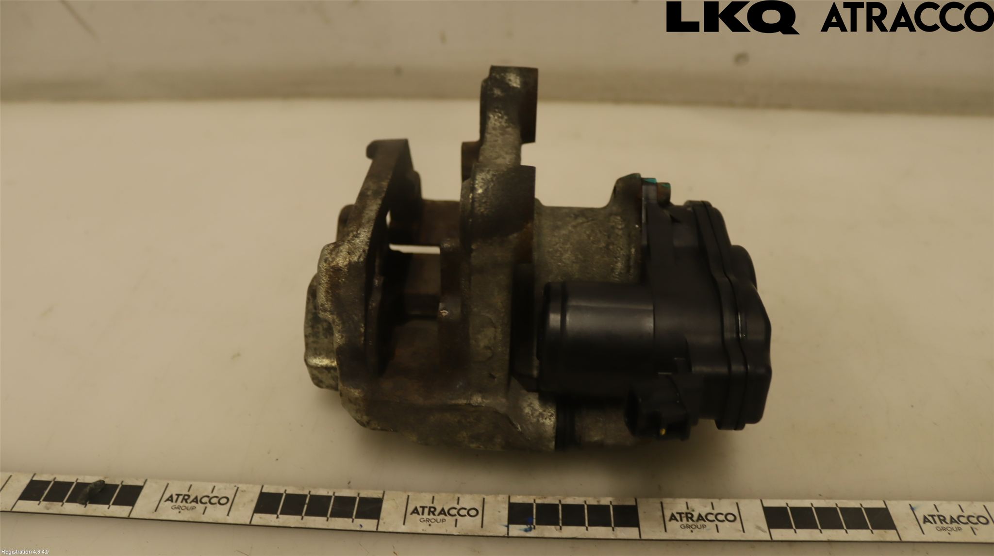 Toyota bZ4X EA10 22- Bromsok Bak Vänster