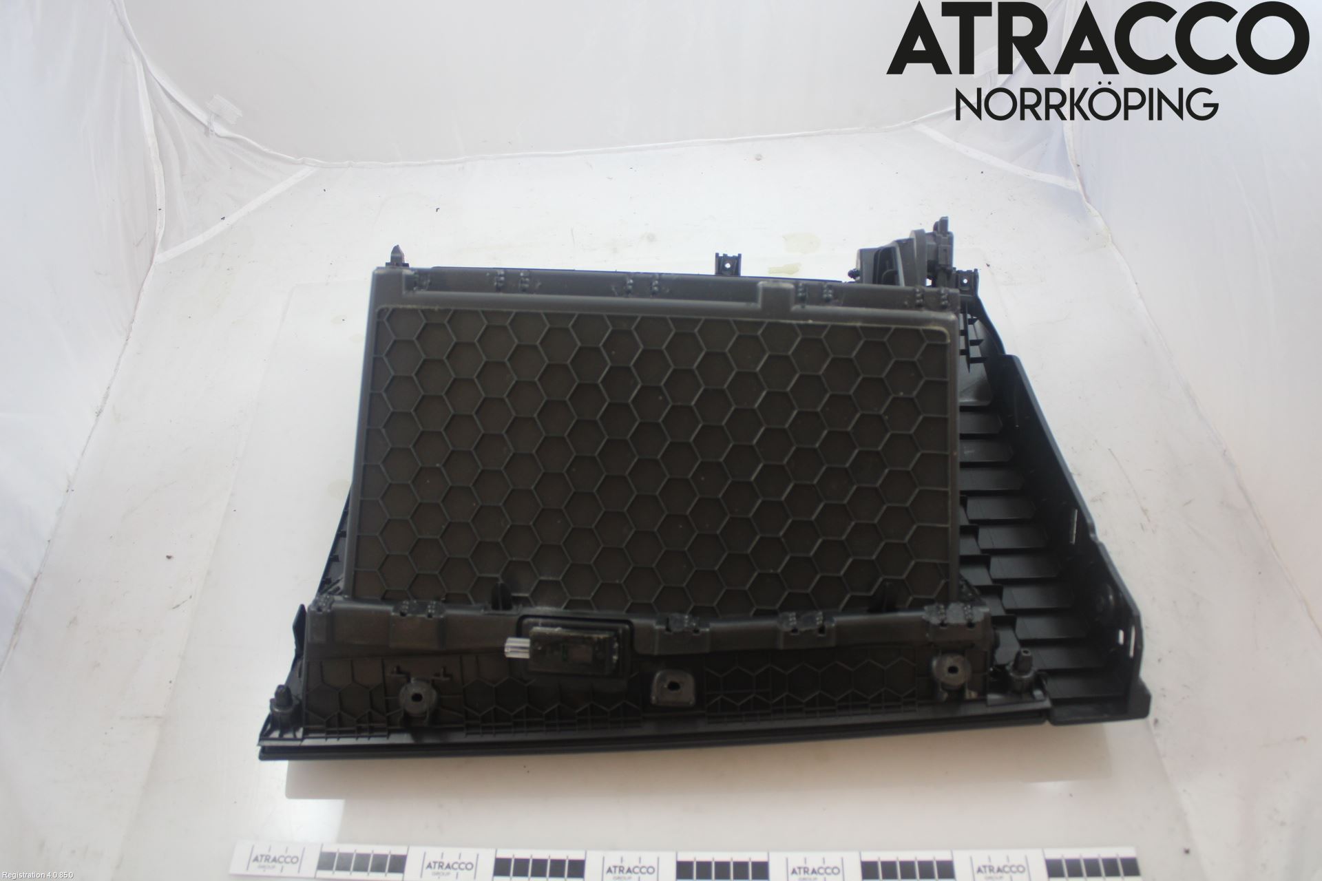 Seat LEON 20- Handskfack