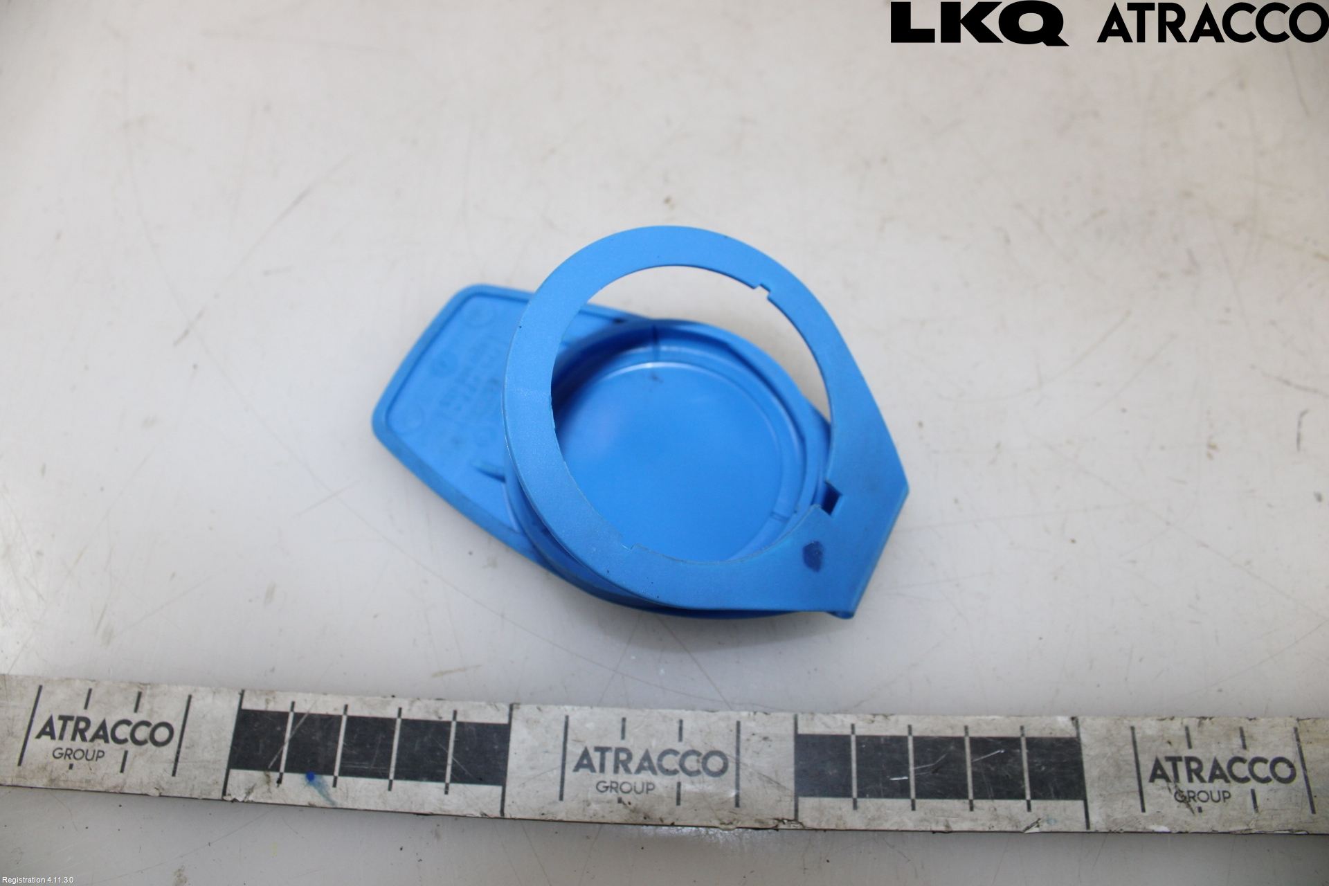 Audi A4 ALLROAD 09-16 Spolartanklock