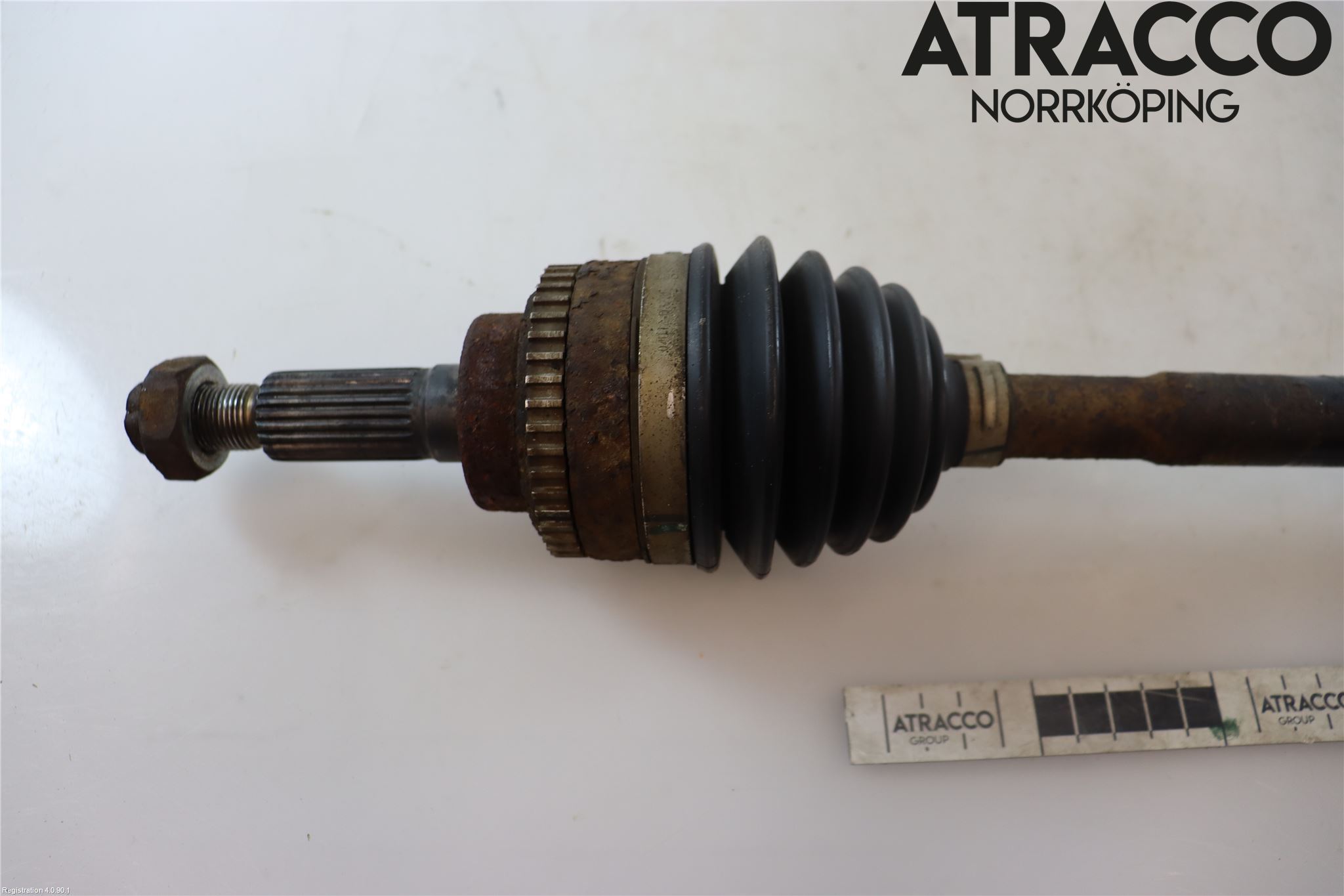 Suzuki ALTO 79-14 Drivaxel Fram Höger