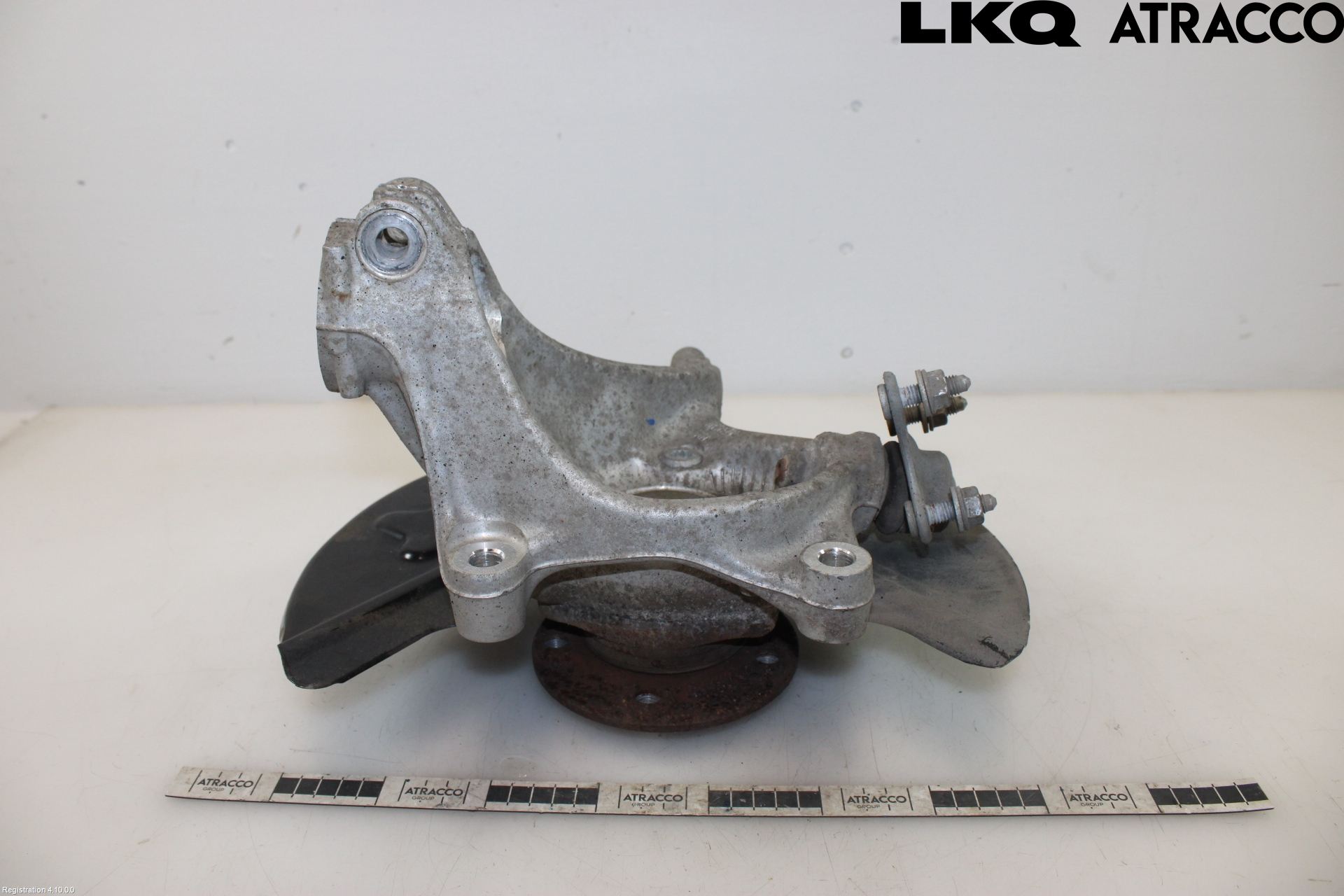 Audi Q4 E-TRON FZ 22- Styrspindel Lagerhus Vä