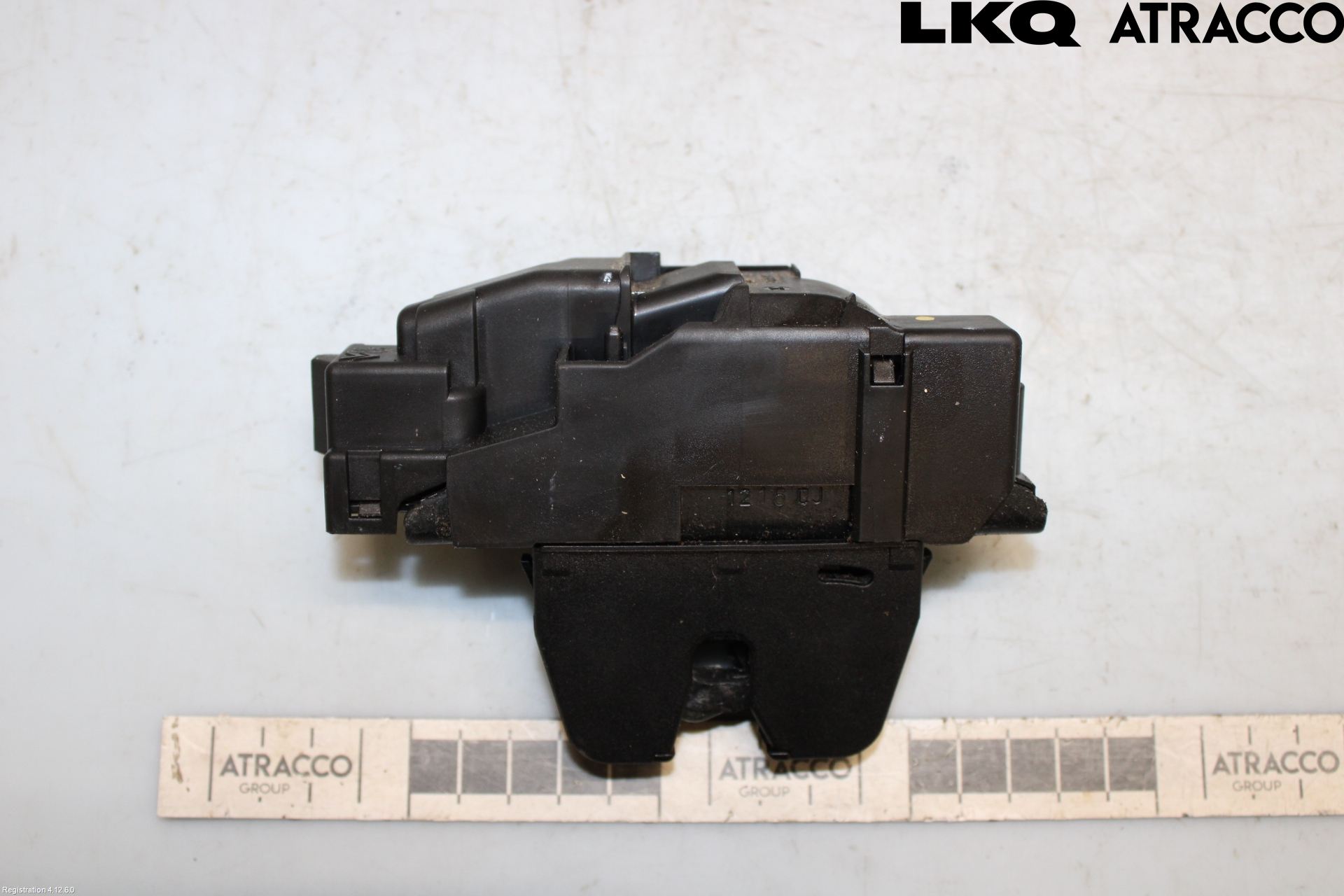 Citroen C4 GRAND PICASSO 14-18 Låskista Baklucka