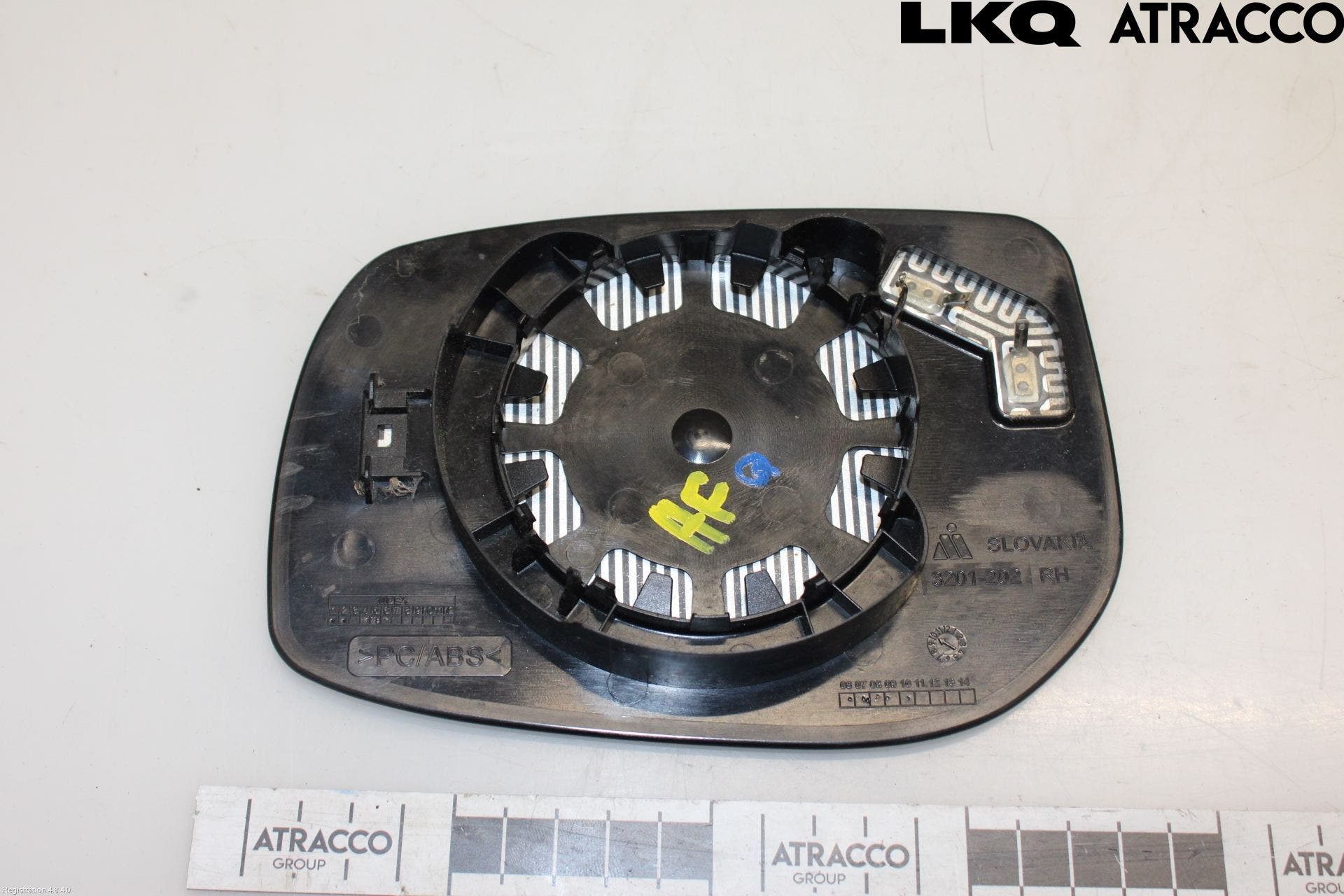 Toyota AURIS 10-12 Spegelglas Hö