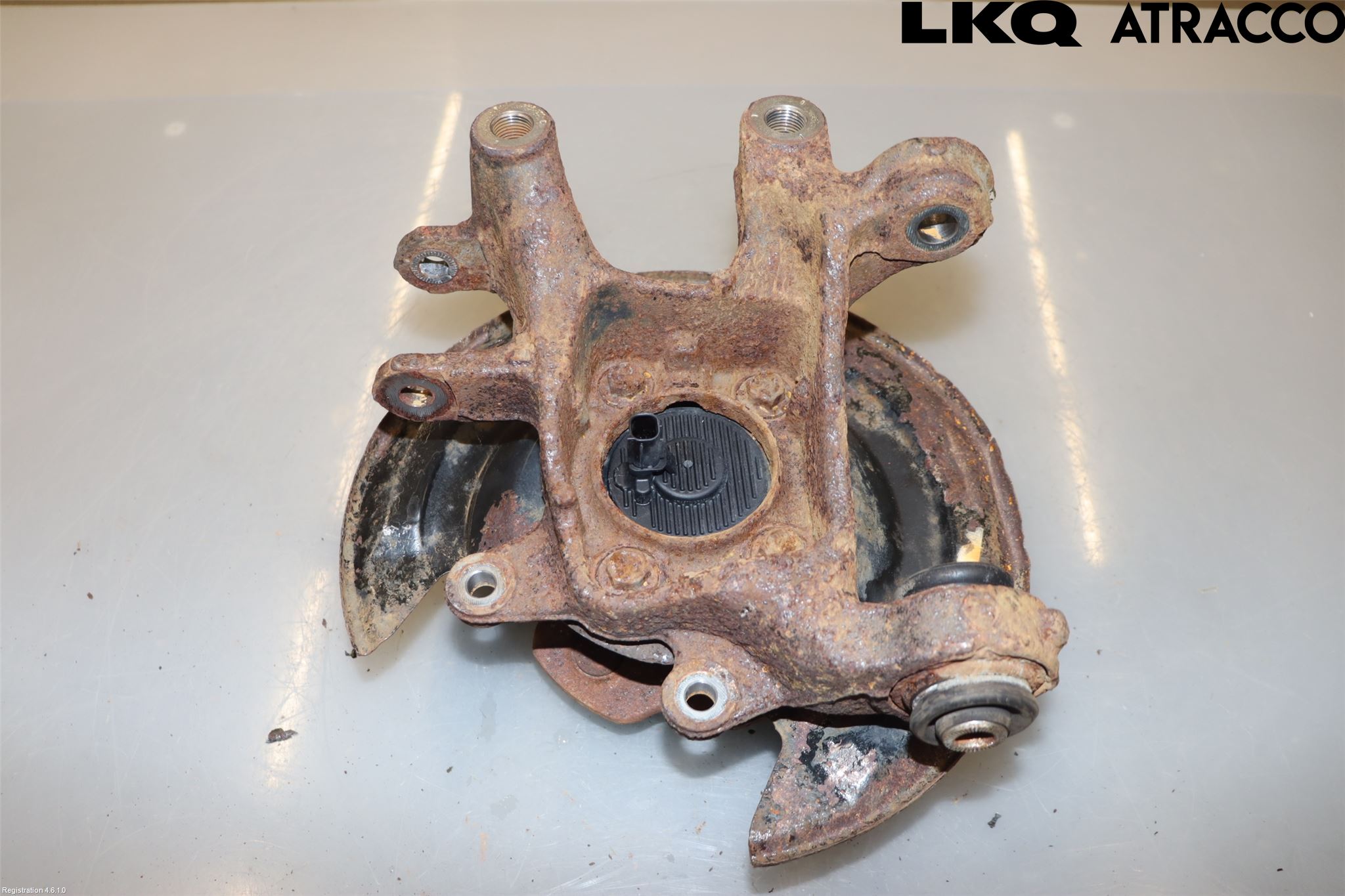 Toyota AURIS 13-19 Hjullagerhus-Spindel Vä B