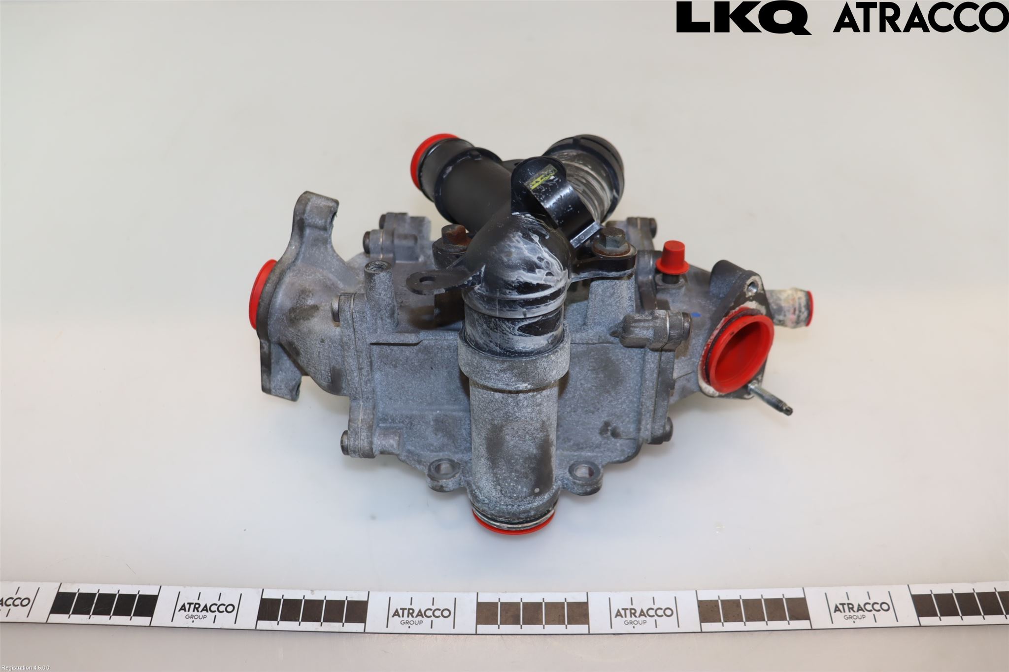 Jaguar F-PACE Avgaskylare