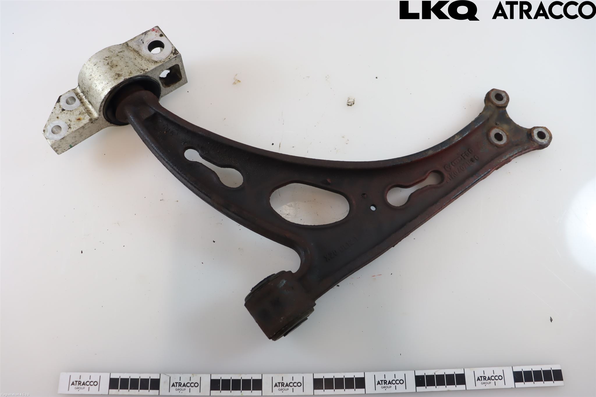 Volkswagen VW SCIROCCO 09-17 Bärarm Fram Undre Vä