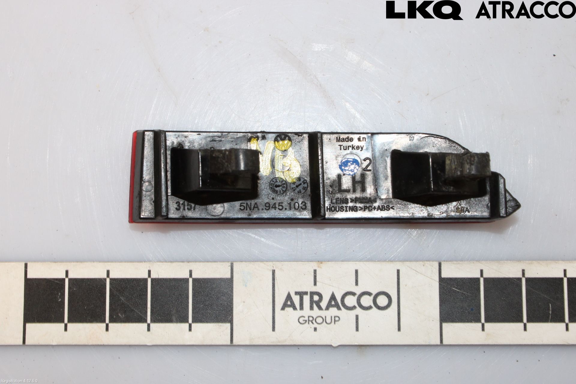 Volkswagen VW TIGUAN 16-24 Dimljus/Reflex Bak
