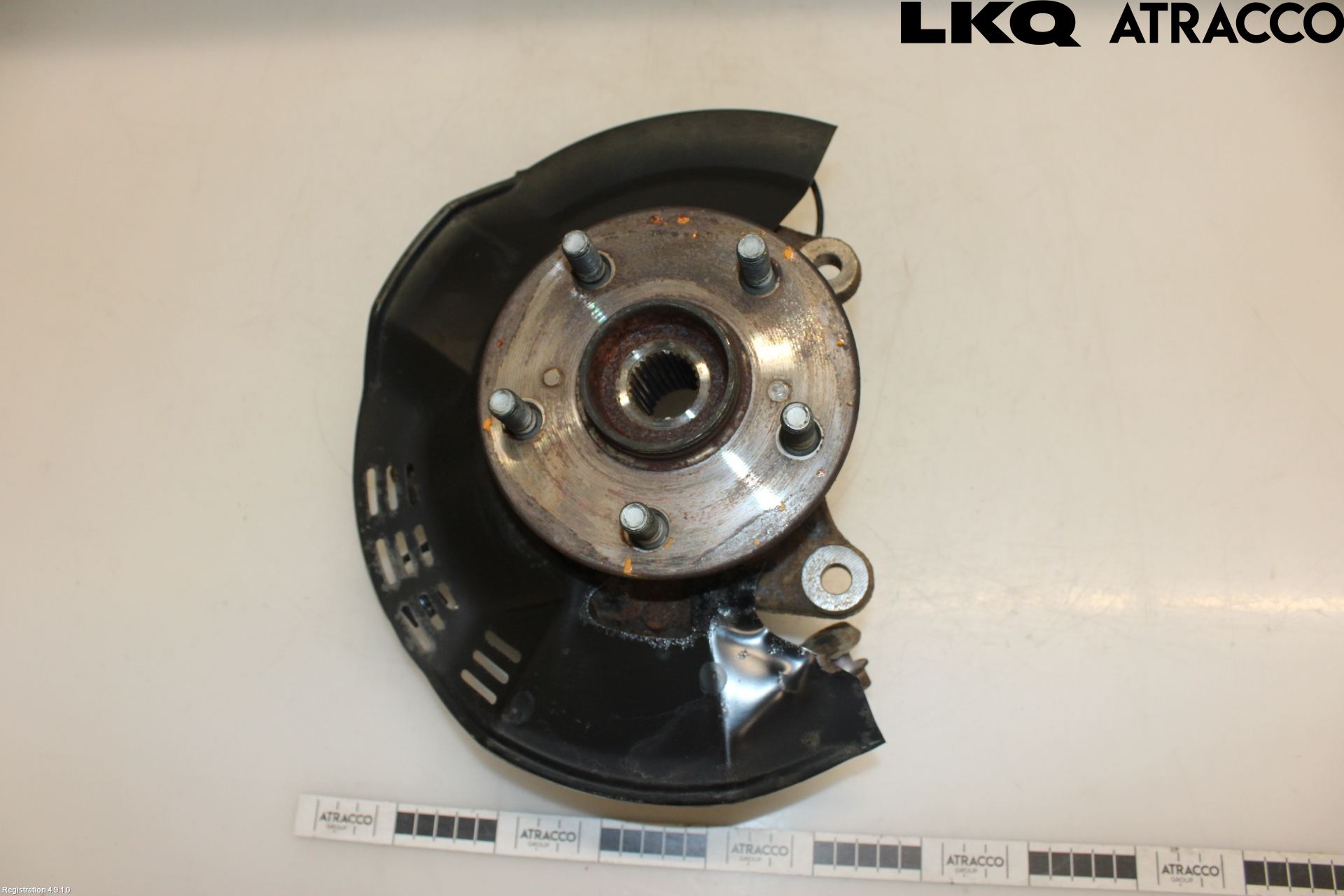 Toyota C-HR 16-23 Styrspindel Lagerhus Hö