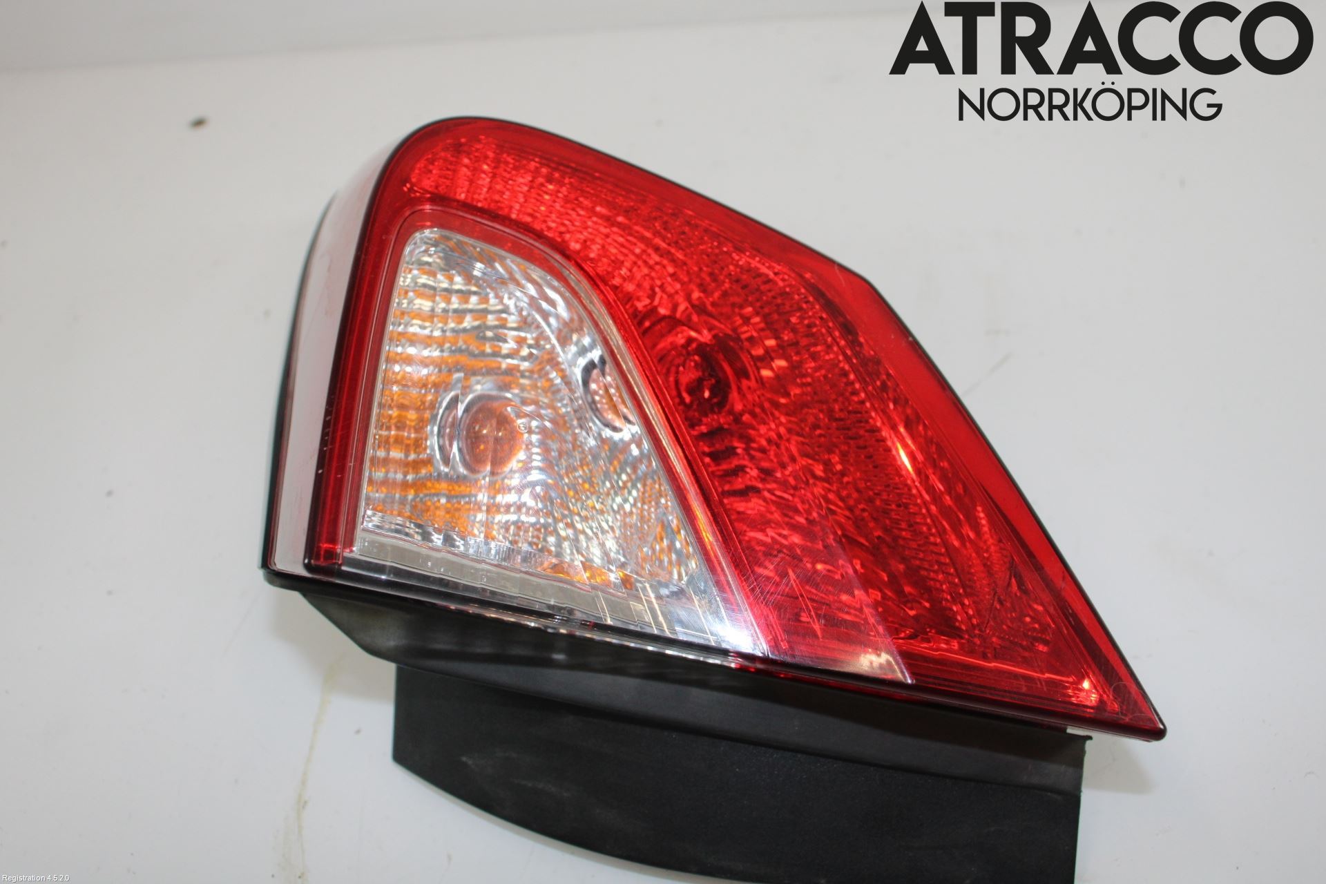 Toyota C-HR 16-23 Bakljus Höger