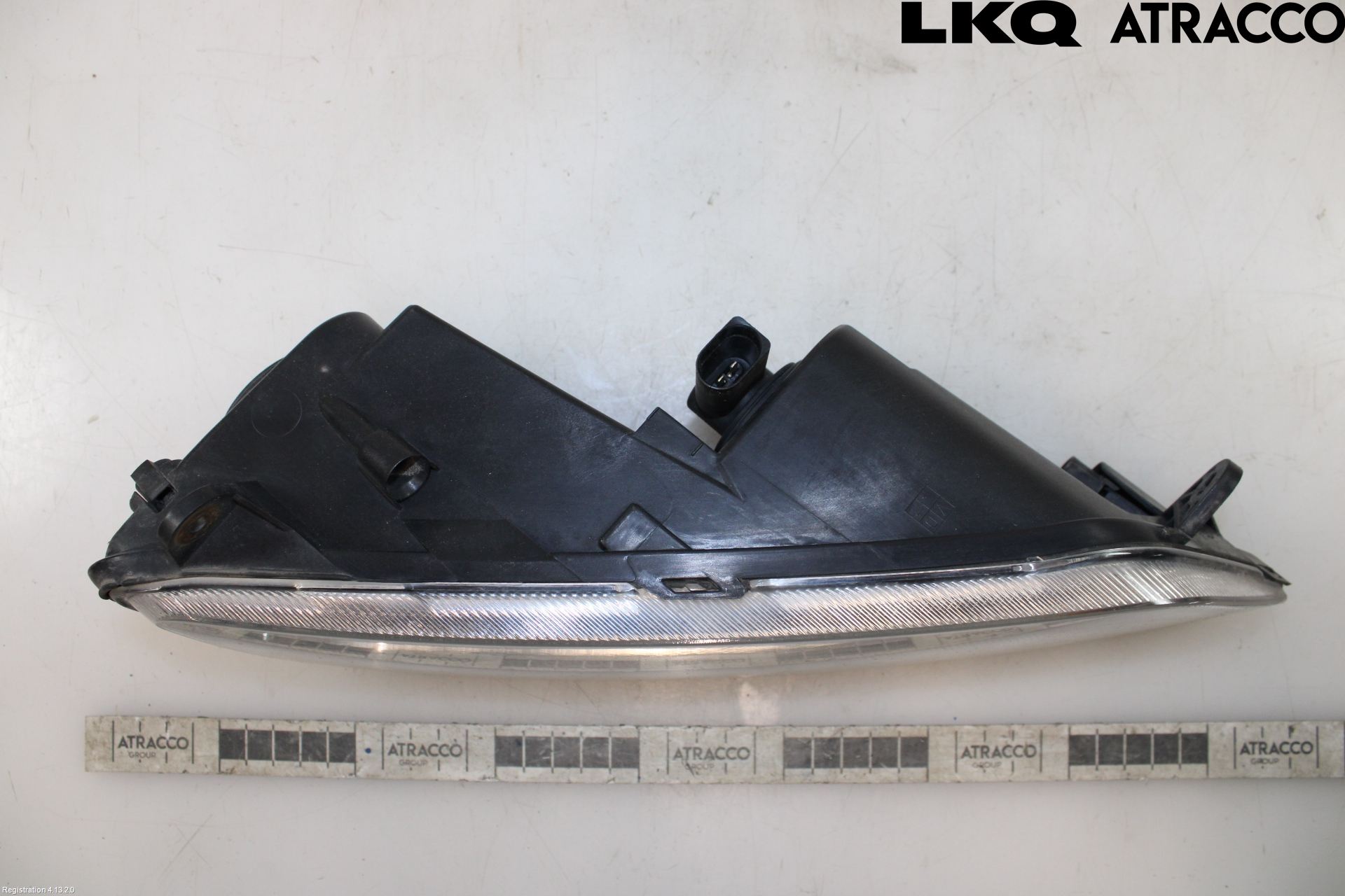 Volkswagen VW PASSAT 11-14 Dimljus-Varselljus Fram