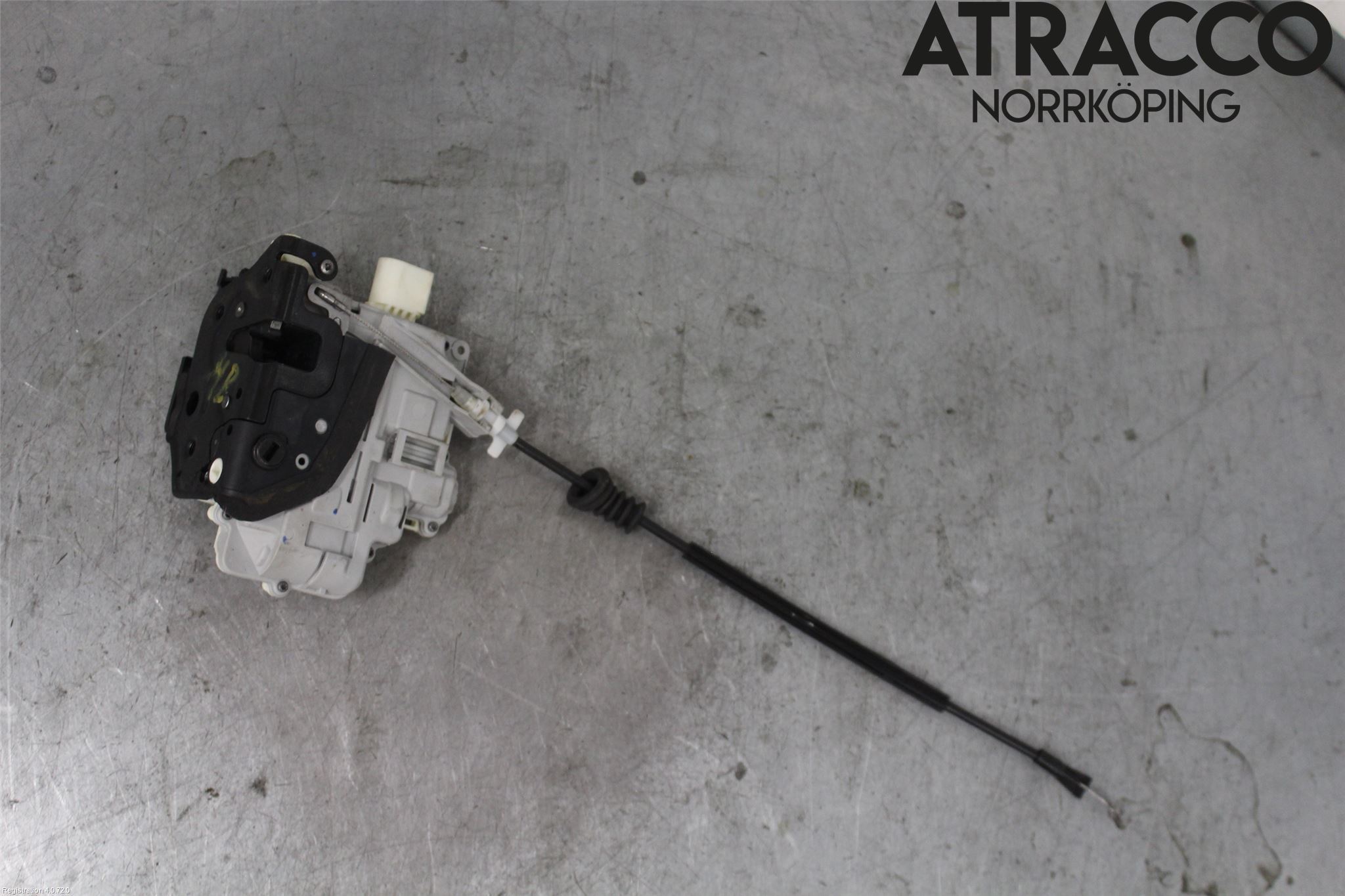 Volkswagen VW PASSAT 11-14 Låskista-Dörrlås