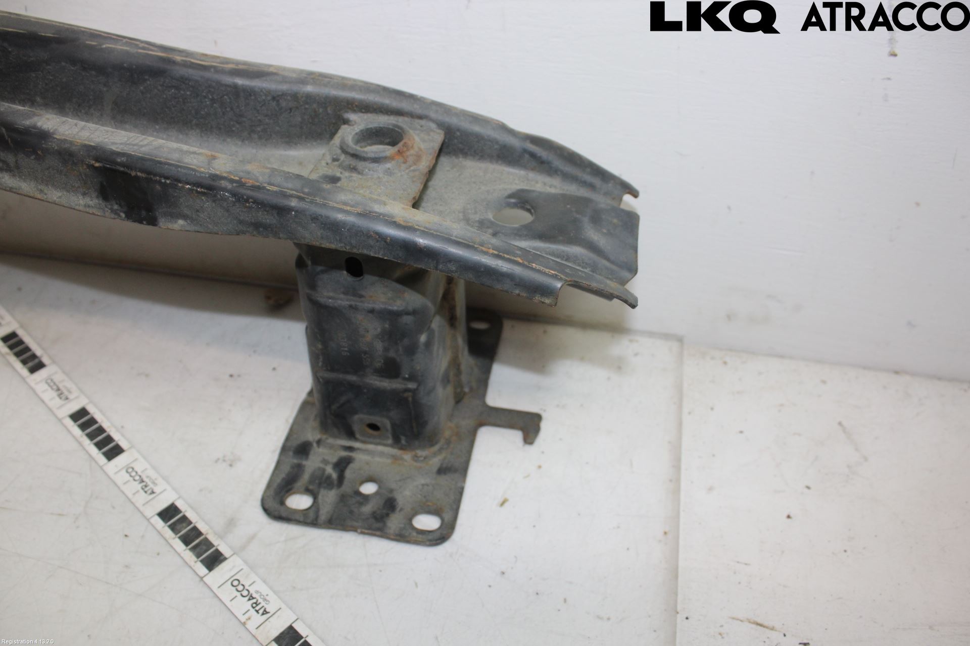 Volkswagen VW TIGUAN 16-24 Stötfångarbalk Bak