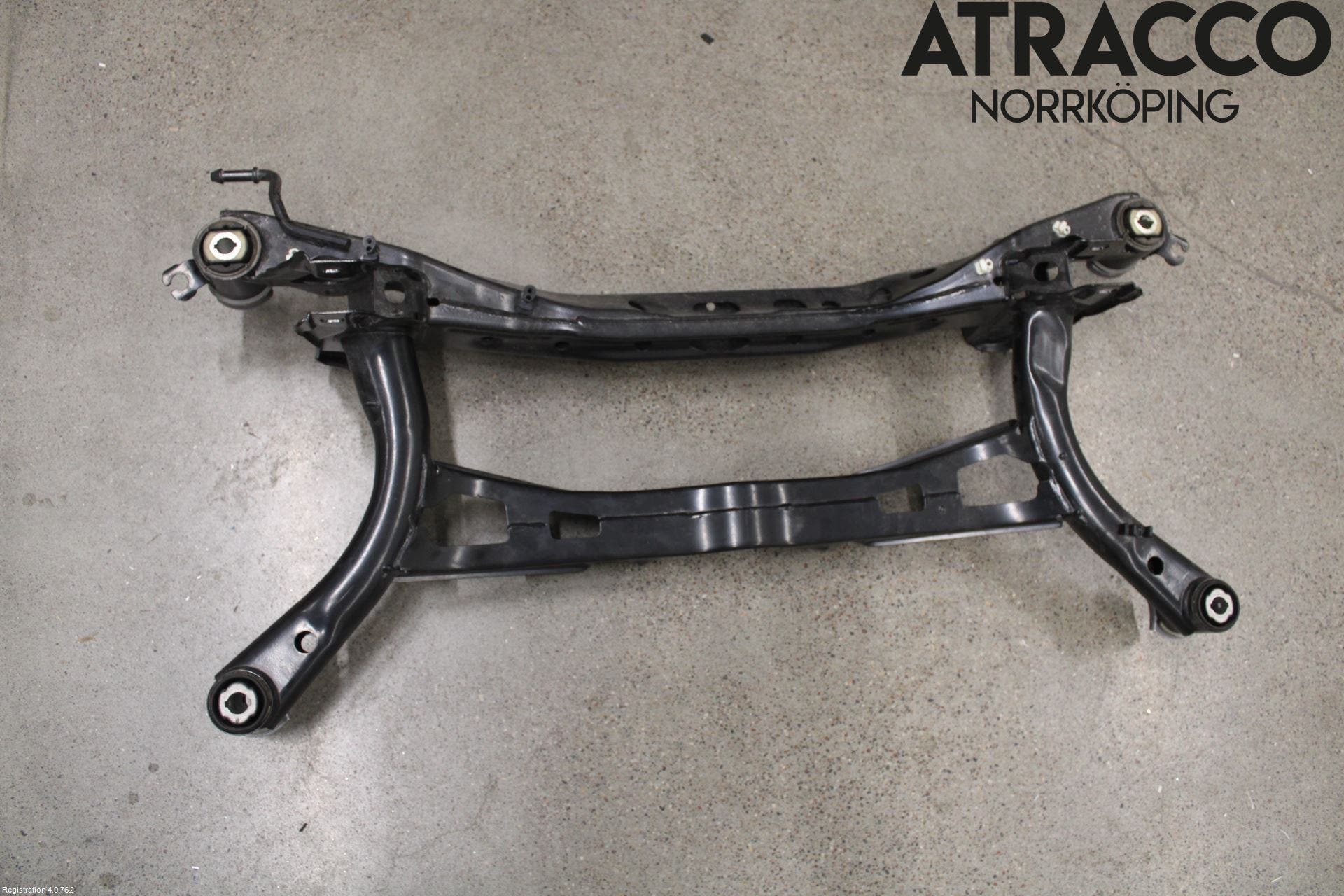 Volkswagen VW PASSAT 20-24 Bakaxelbalk