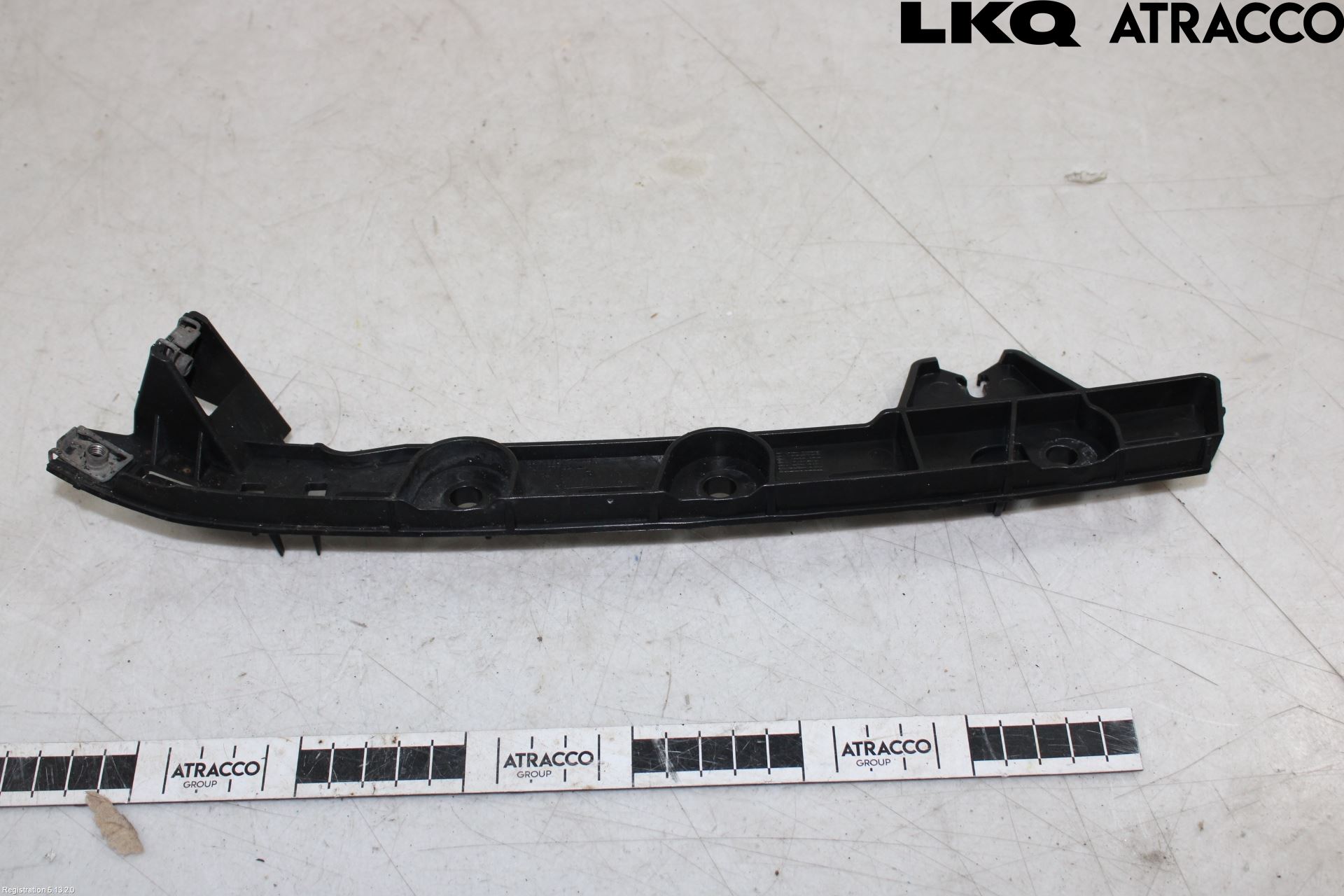 Citroen C4 GRAND PICASSO 14-18 Stötfångarfäste Bak Hö