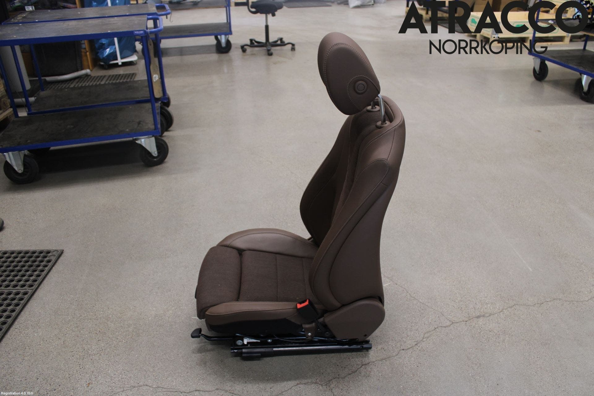 Mercedes-Benz MB E-KLASS (W213) 16-23 Inredning Stol Fram Hö