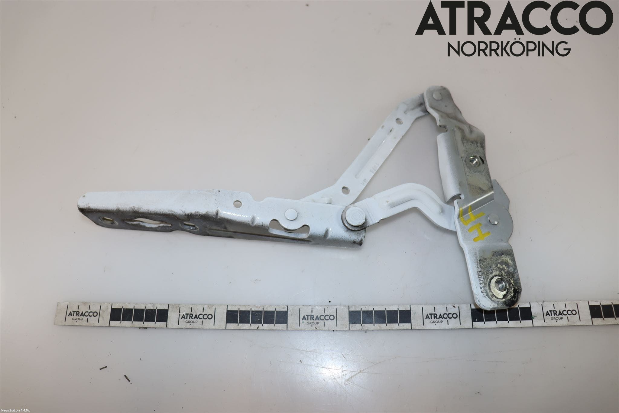 Ford TRANSIT/TOURNEO CONNECT 13-22 Huvgångjärn