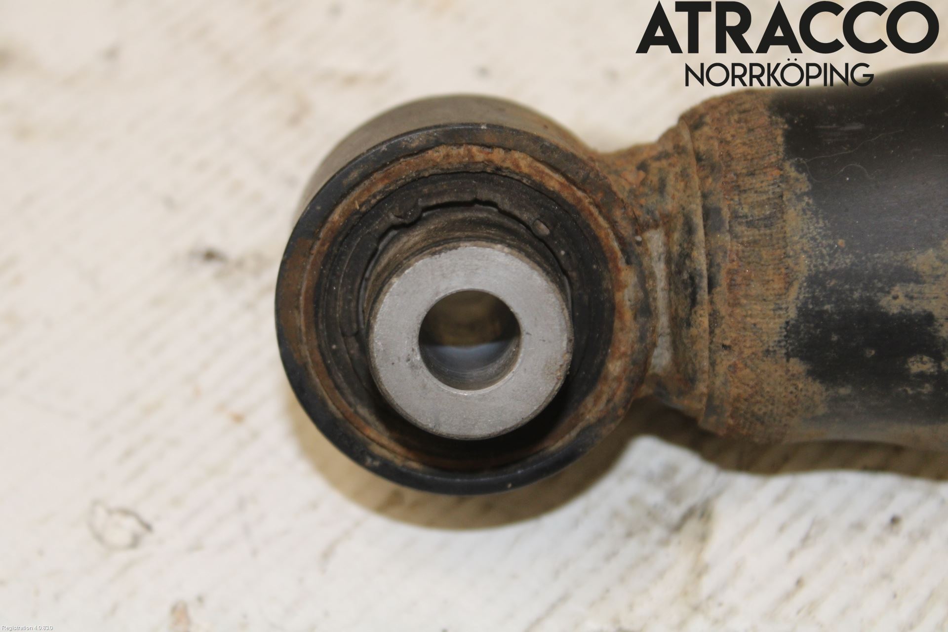 Audi A4/S4 B9 16-19 Stötdämpare Bak