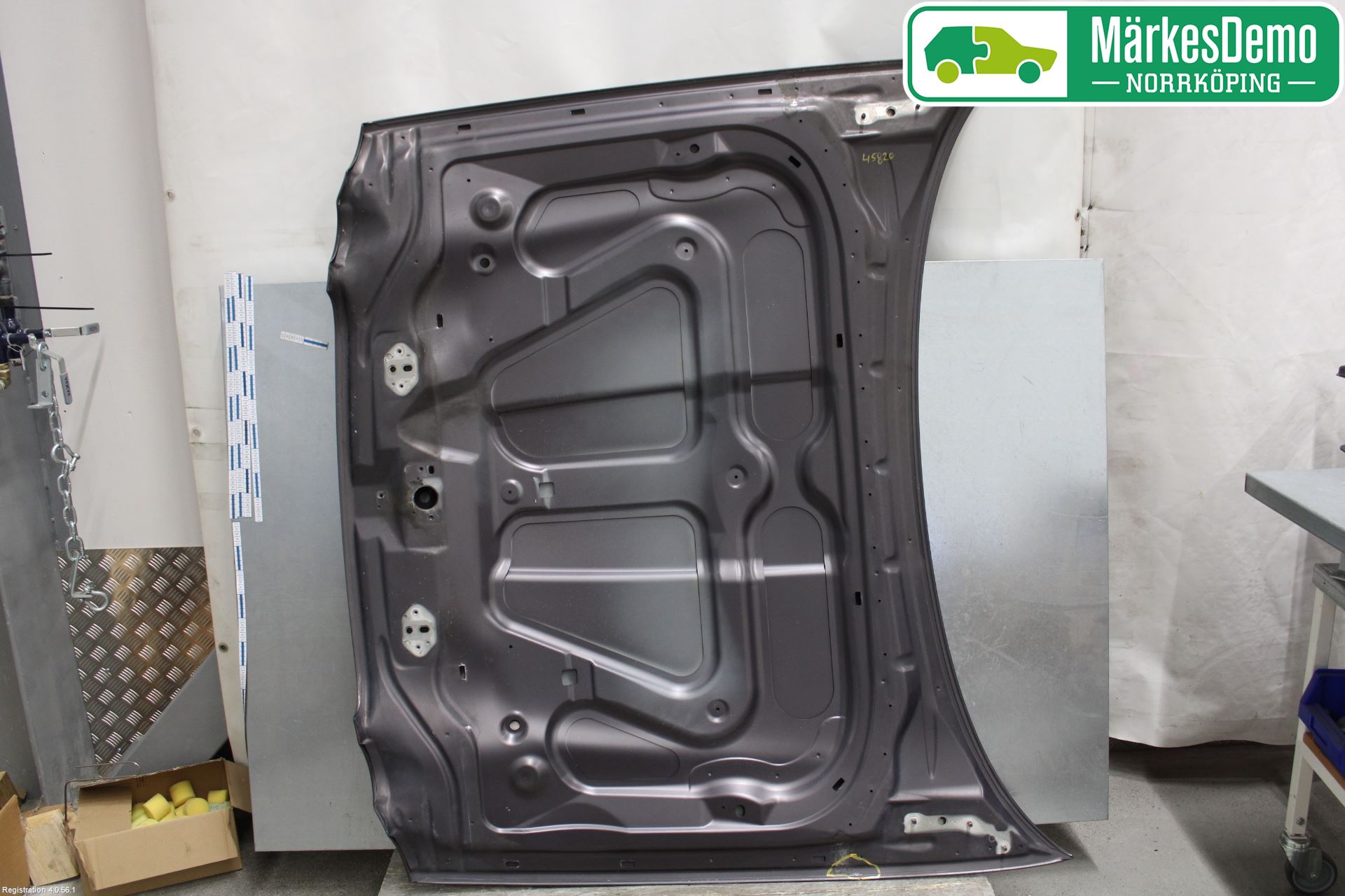 Jaguar XJ X350        03-09 Huv Fram