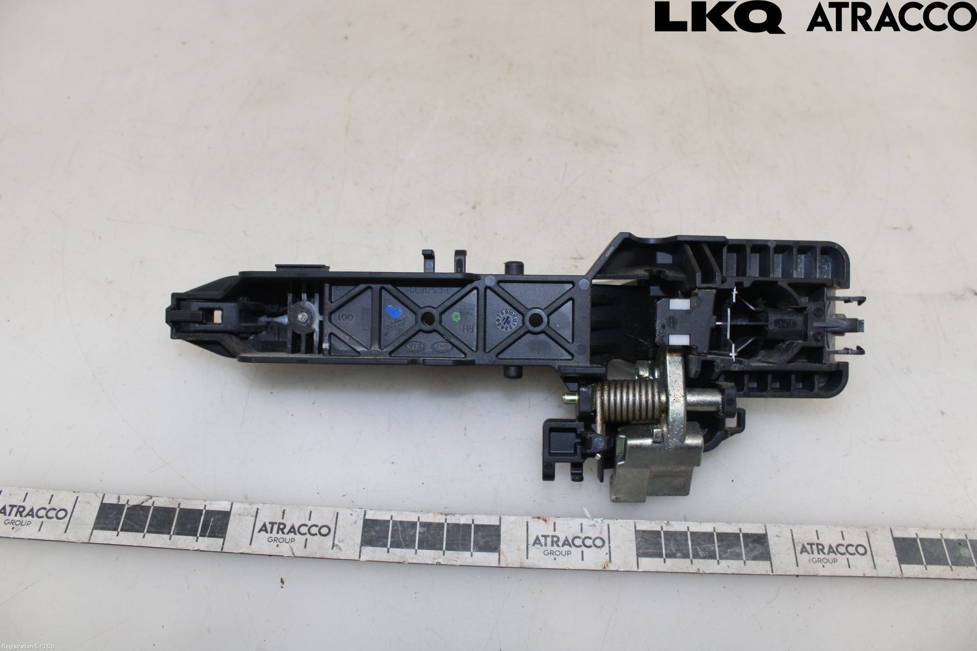 Kia SPORTAGE (QL) 16-21 Dörrhandtag Yttre Hö