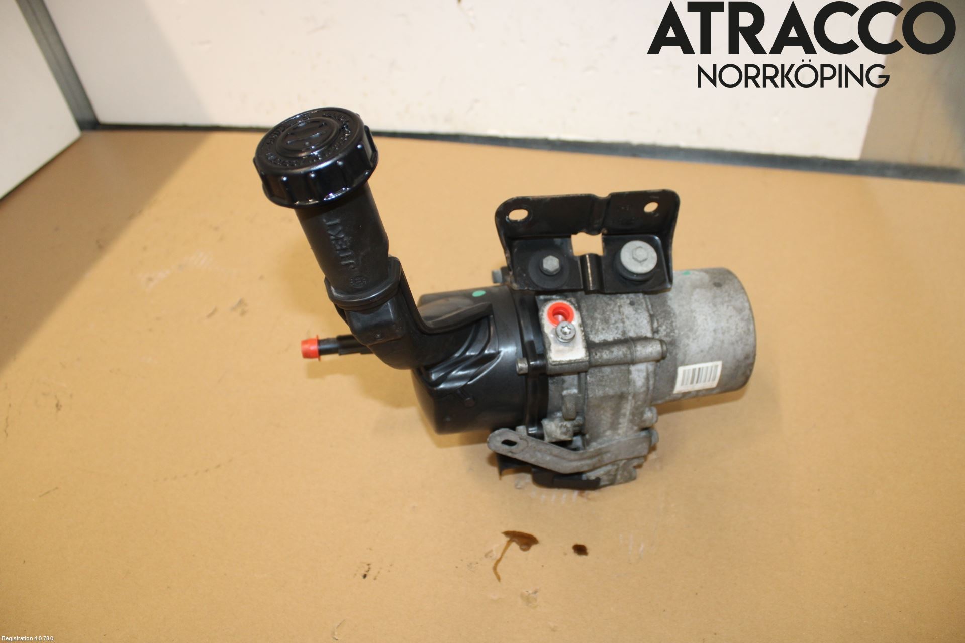 Peugeot PARTNER 08-15 Styrservopump