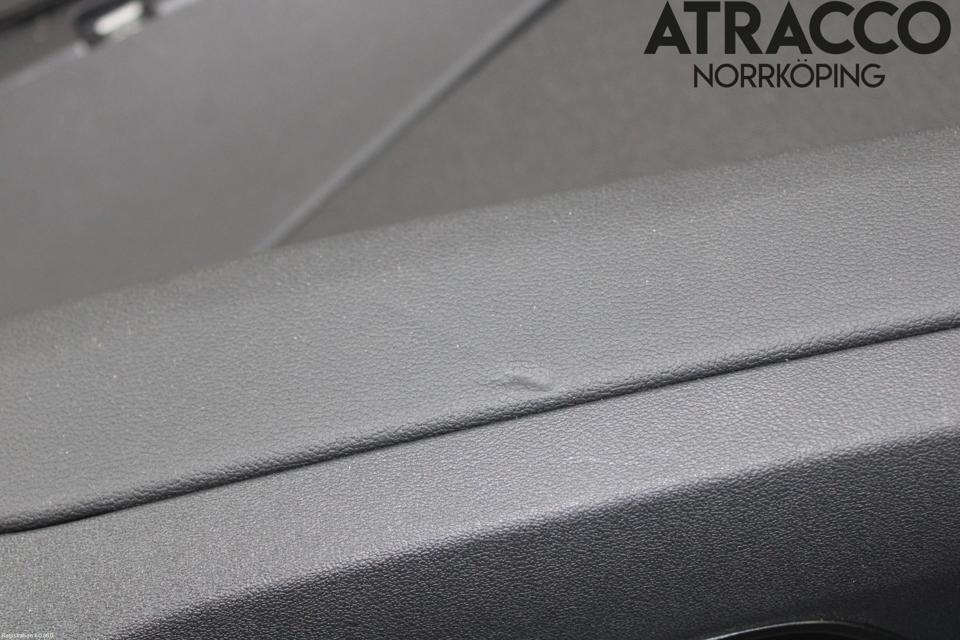 Audi Q4 E-TRON FZ 22- Dörrklädsel Hö