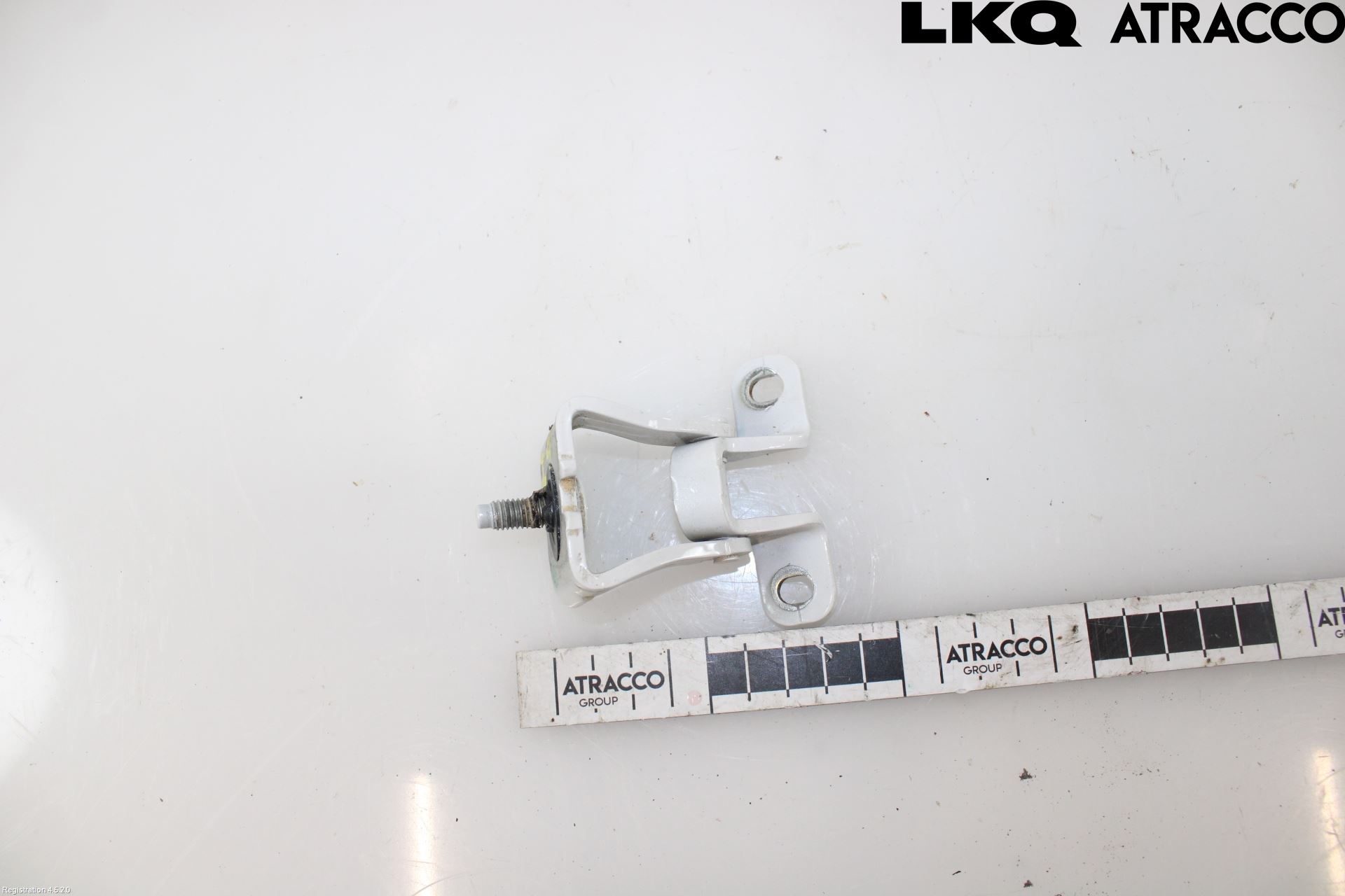 Skoda FABIA 15-21 Bakluckegångjärn Hö