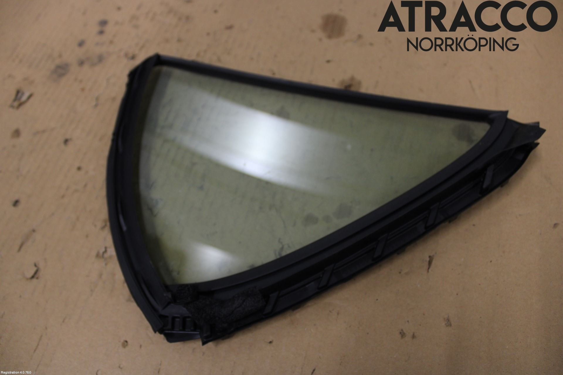 Lexus CT 200h Dörruta Bak Lilla Vä