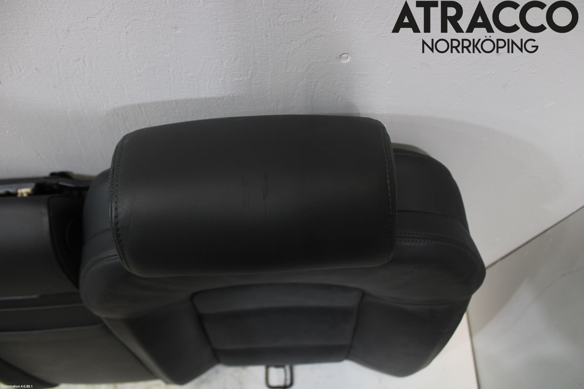 Audi A8/S8 4E  02-09 Inredning Ryggdyna Bak