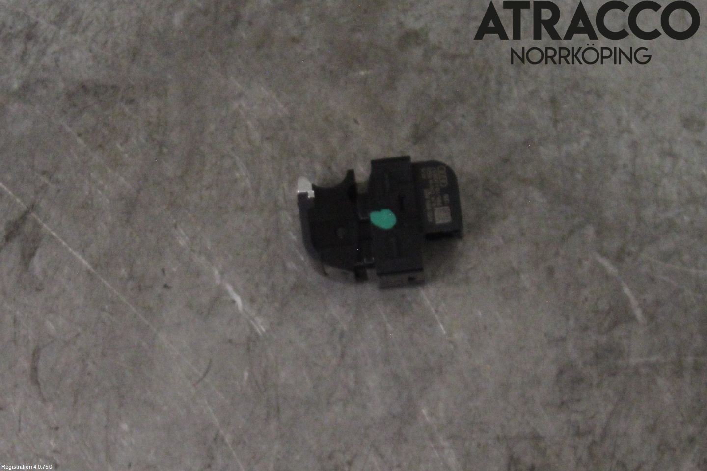 Audi A6 F2/C8 19- Strömställare Elhiss