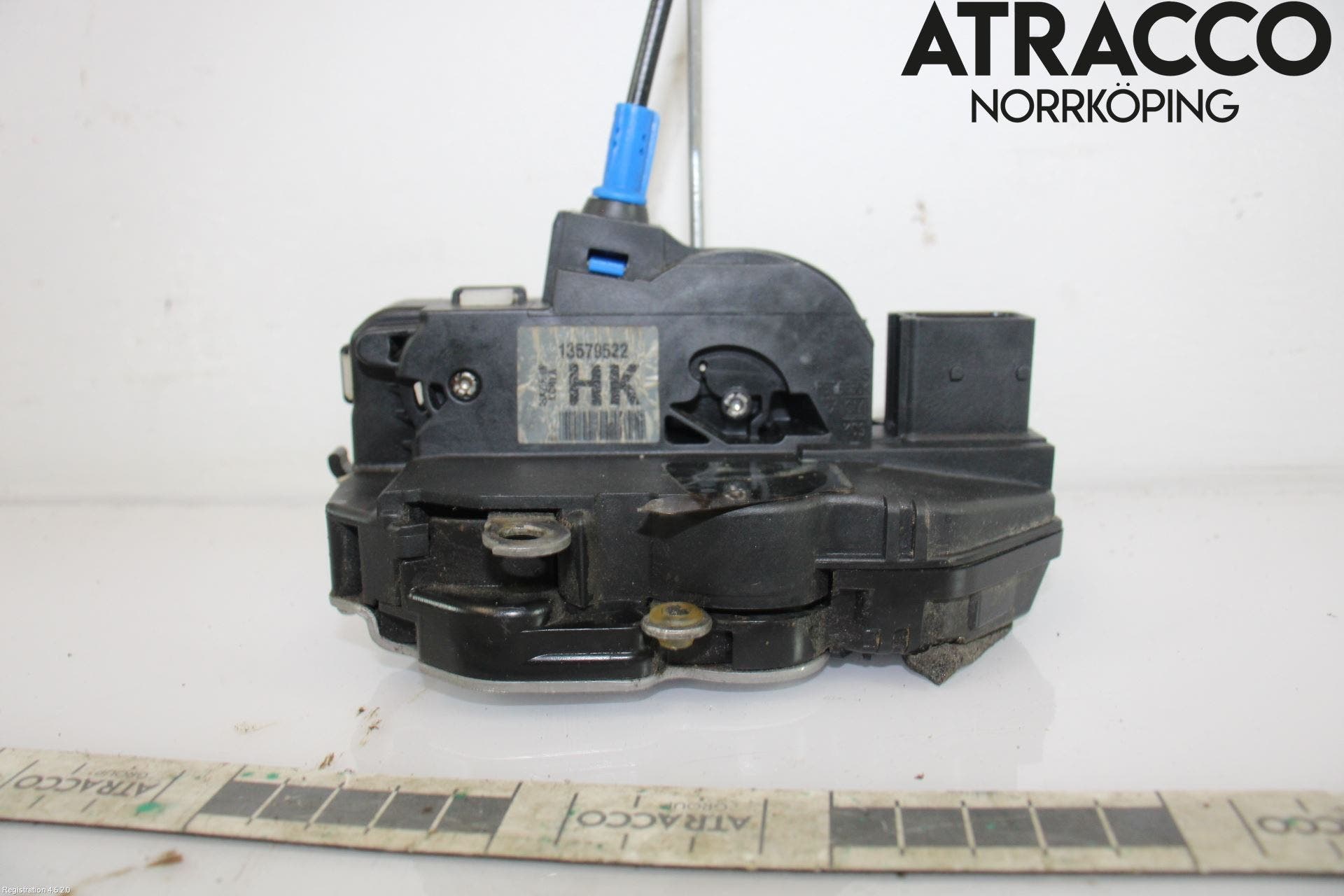 Opel ASTRA J 10-15 Låskista-Dörrlås