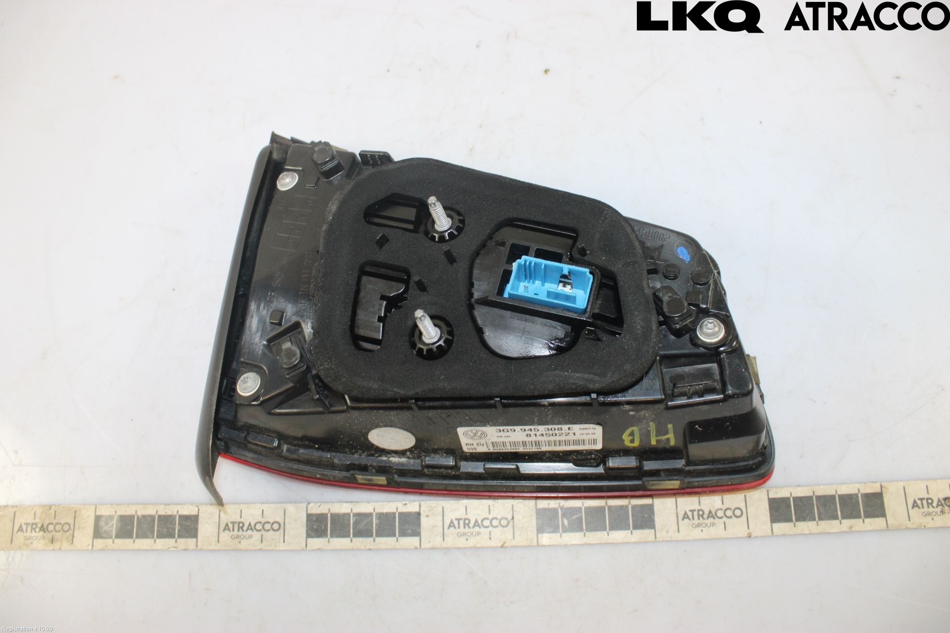 Volkswagen VW PASSAT 15-19 Bakljus Lucka Hö