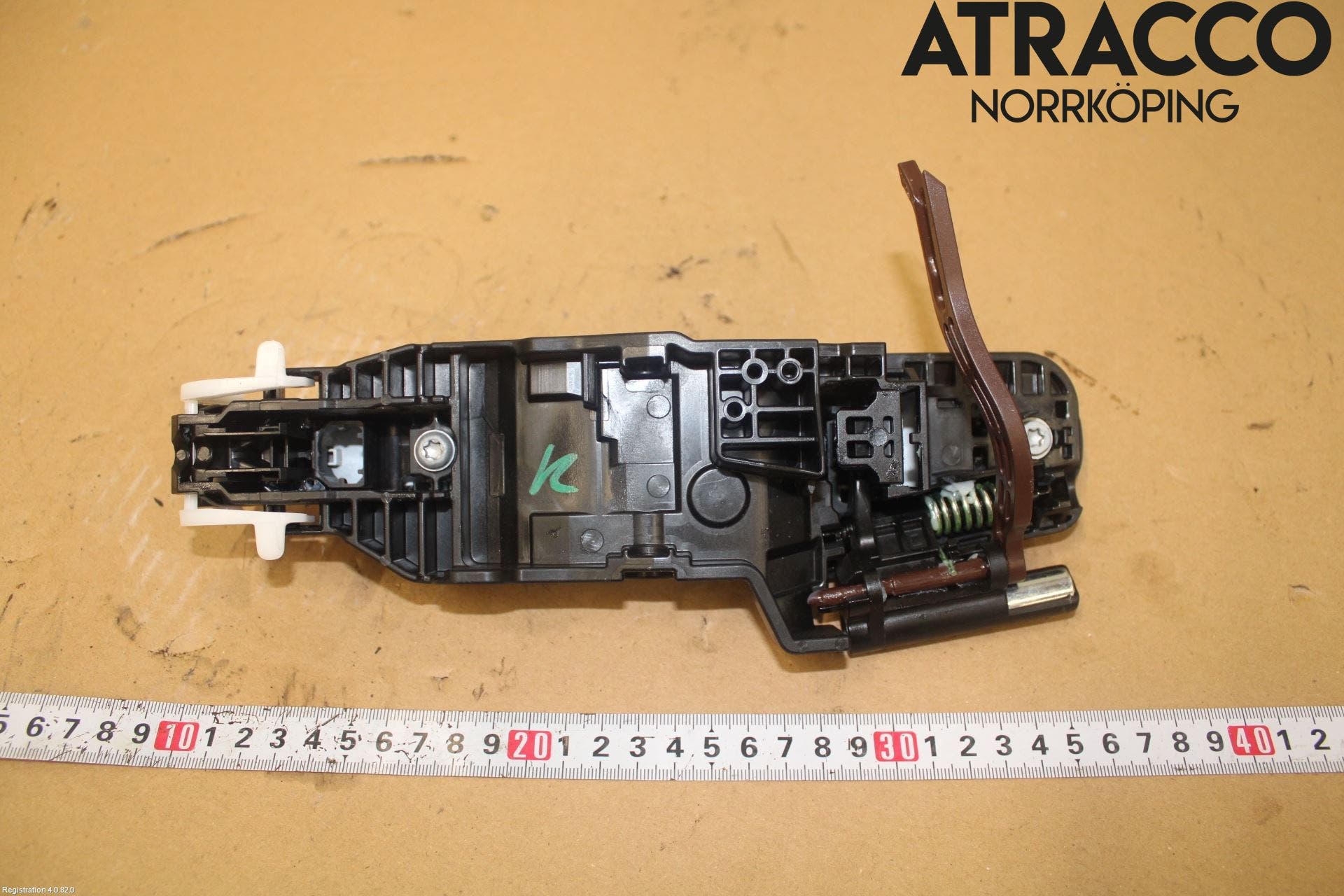 Toyota YARIS XP21 20- Dörrhandtag Yttre Vä