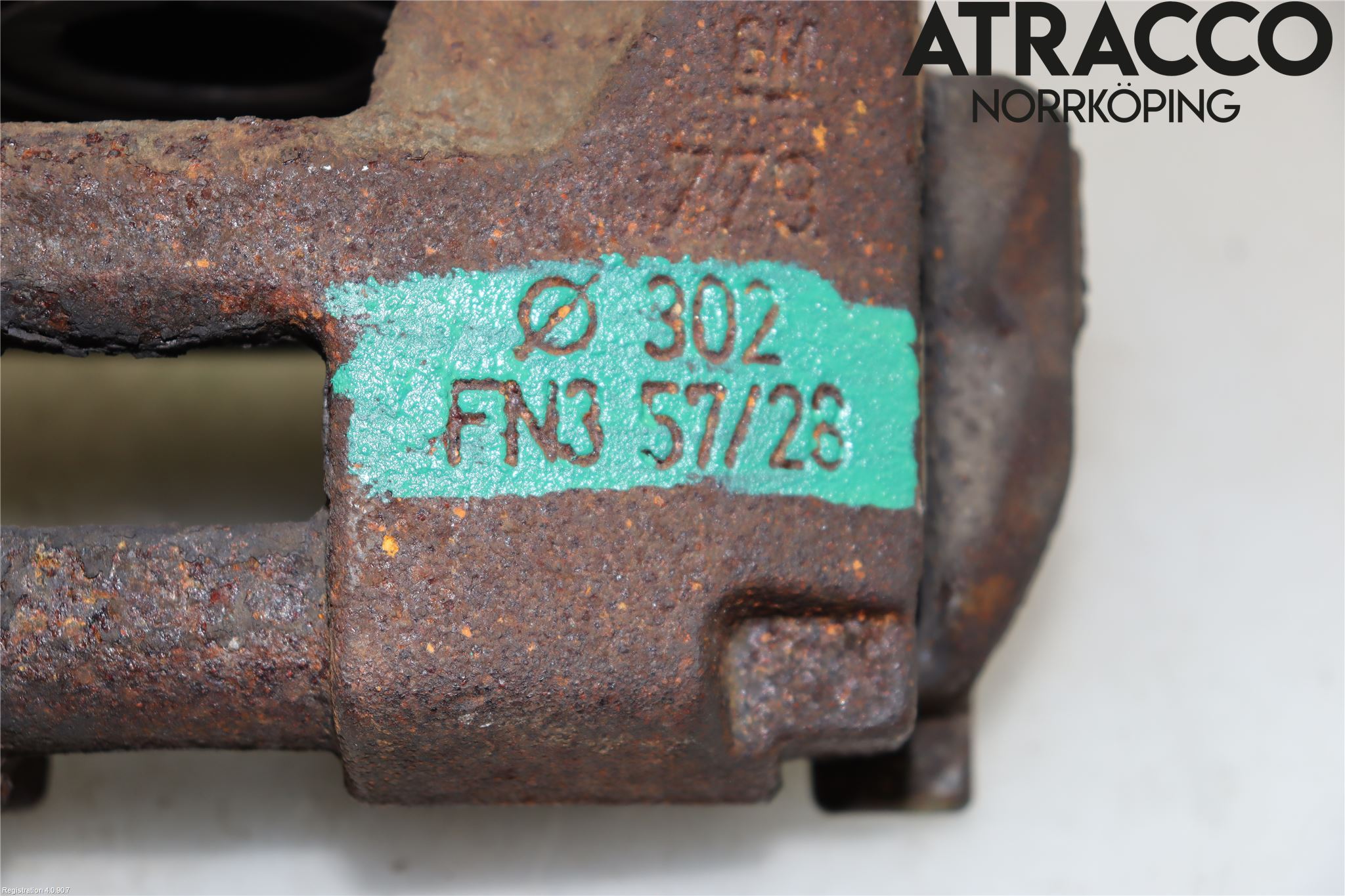 Saab 9-3 VER2/VER3 08-15 Bromsok Fram Vänster