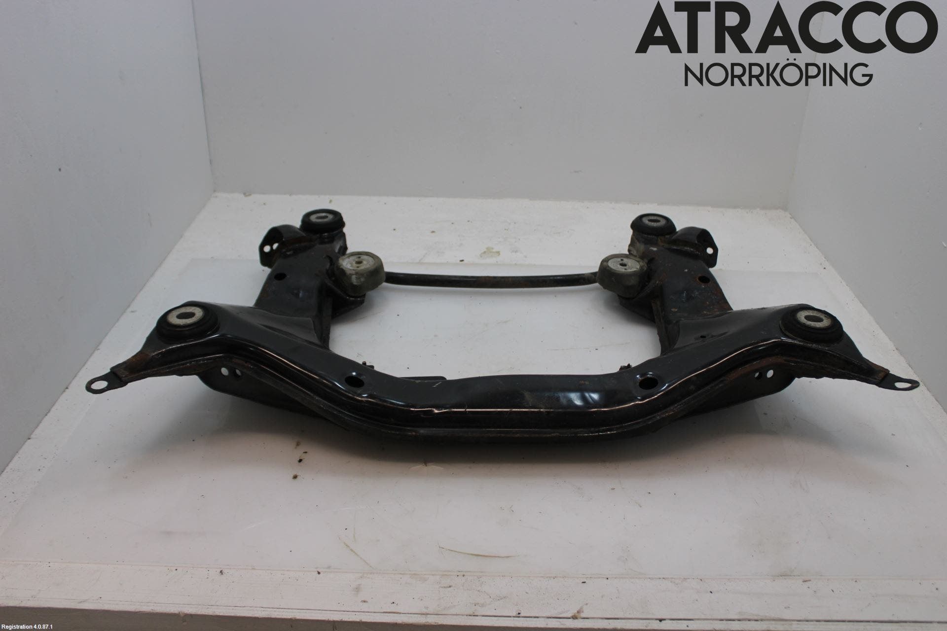 Audi A4/S4 99B-00 Framvagnsbalk