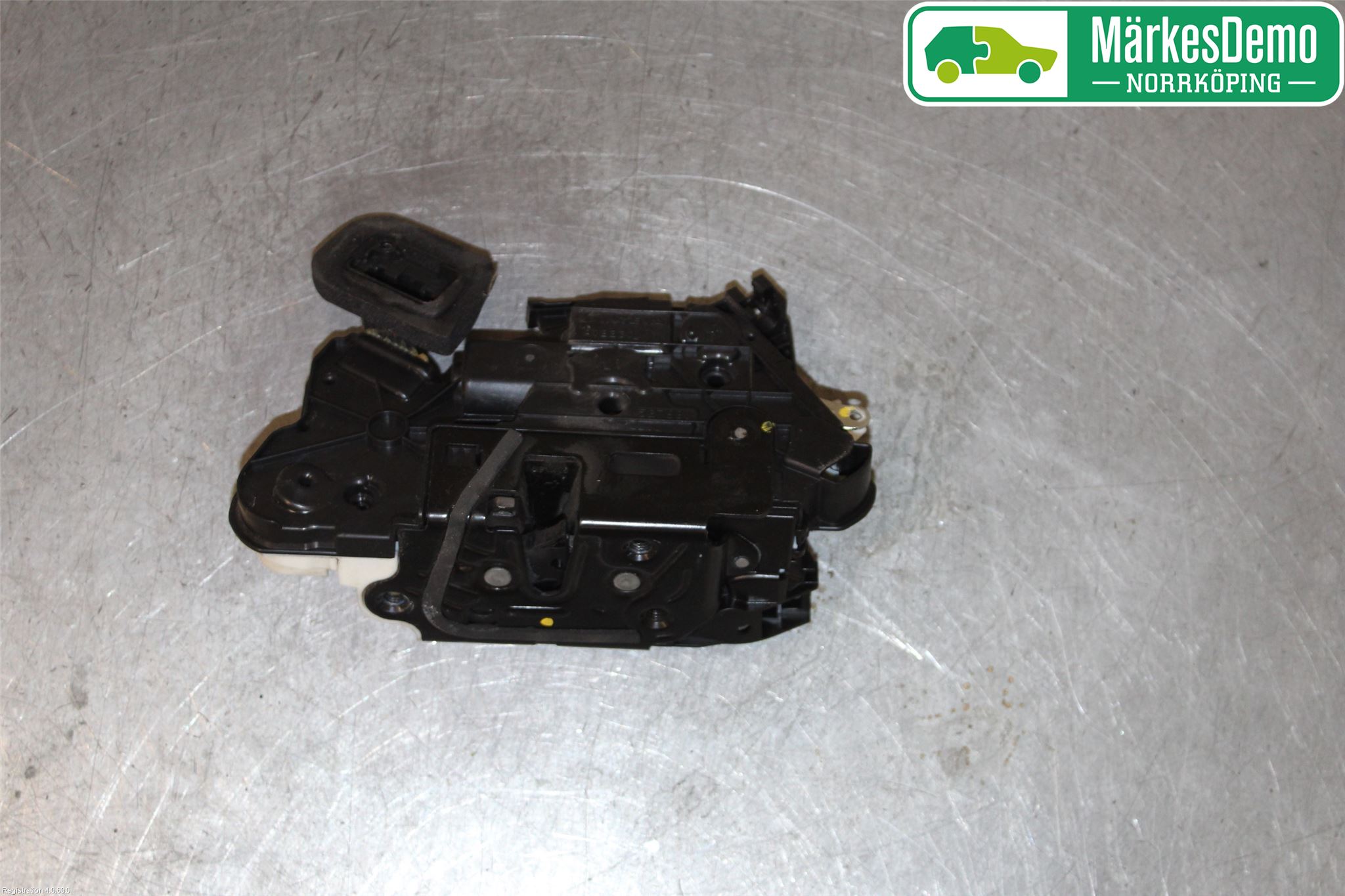 Skoda FABIA 15-21 Låskista-Dörrlås