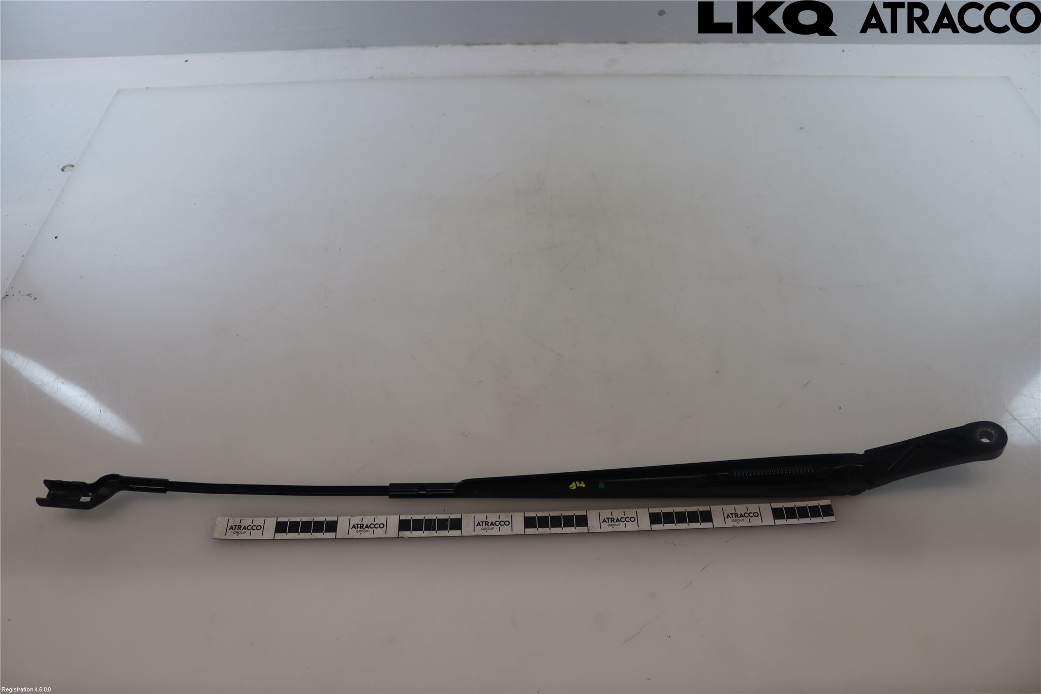 Volkswagen VW CADDY 21- Torkararm Armar Vindruta