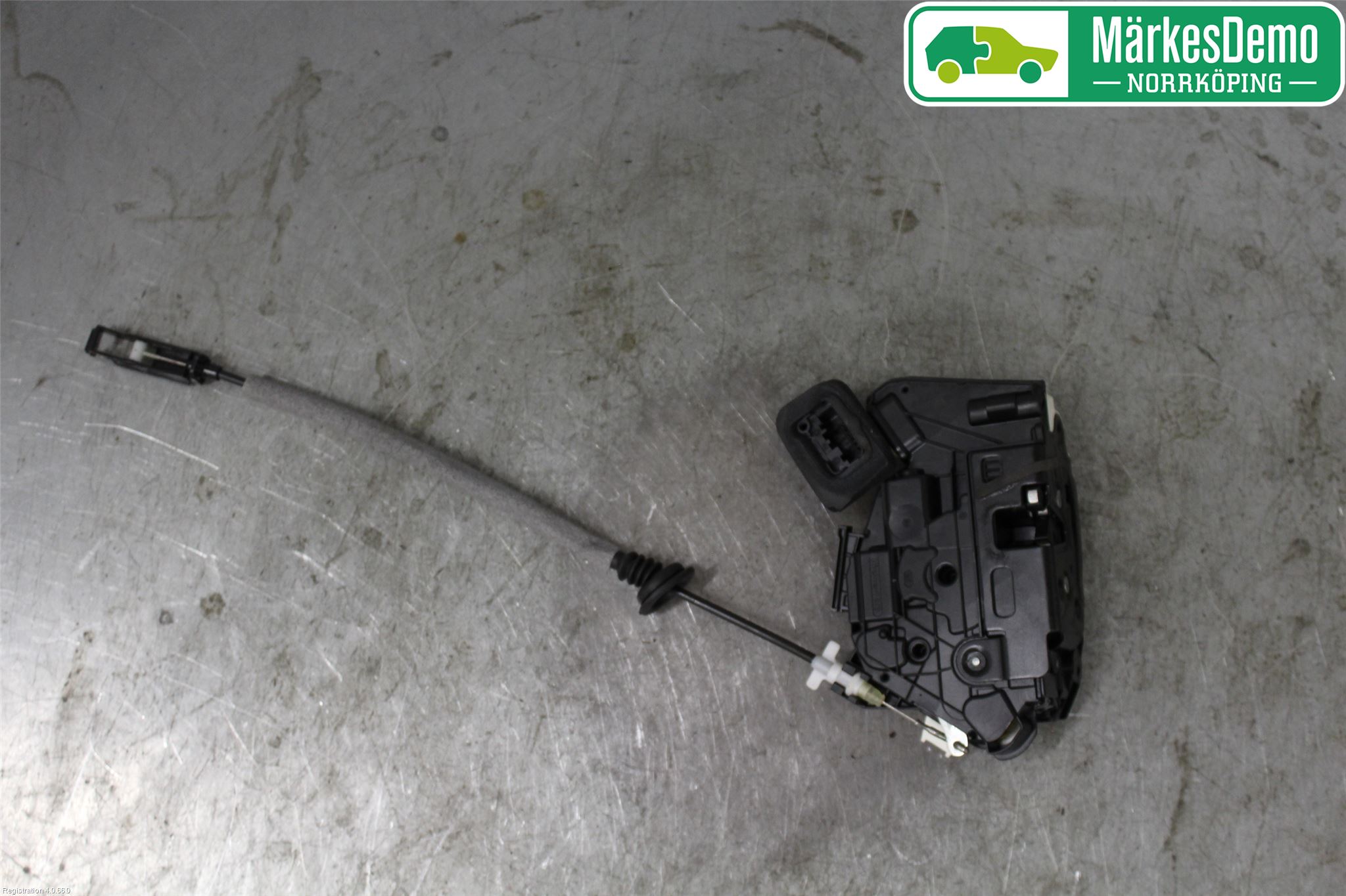 Volkswagen VW POLO 10-17 Låskista-Dörrlås
