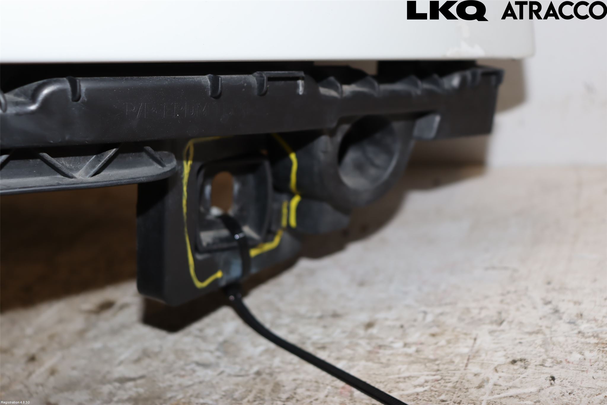 BMW X6 E71/E72   08-14 Skärm Fram Höger