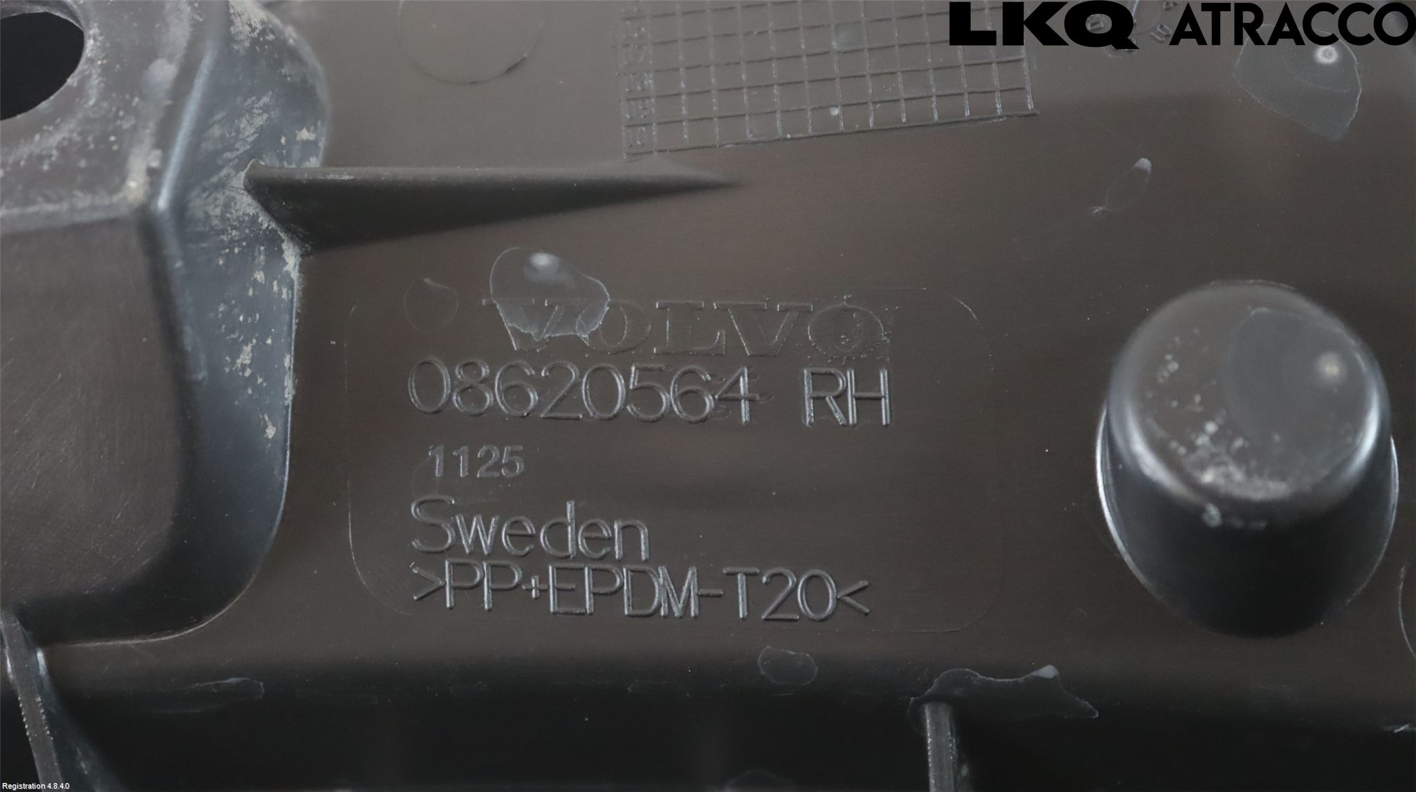 Volvo XC90 03-06 Stötfångarfäste Fram Hö