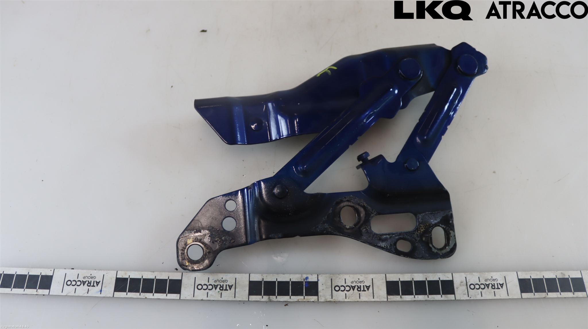 Tesla MODEL X 16- Huvgångjärn