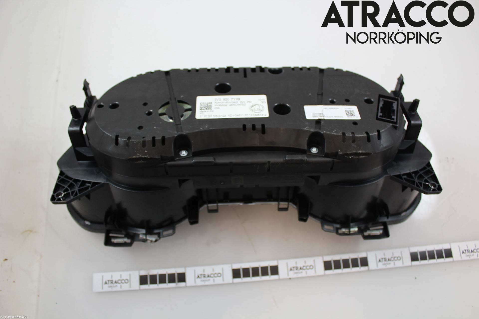 Skoda SUPERB 16-24 Instrument Komb