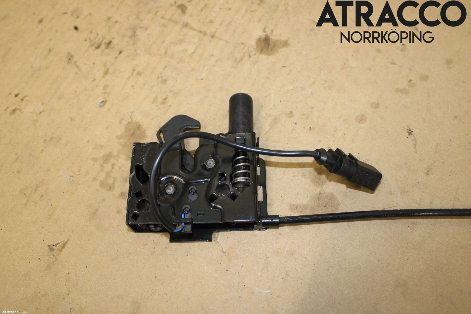 Seat LEON 20- Huvlås