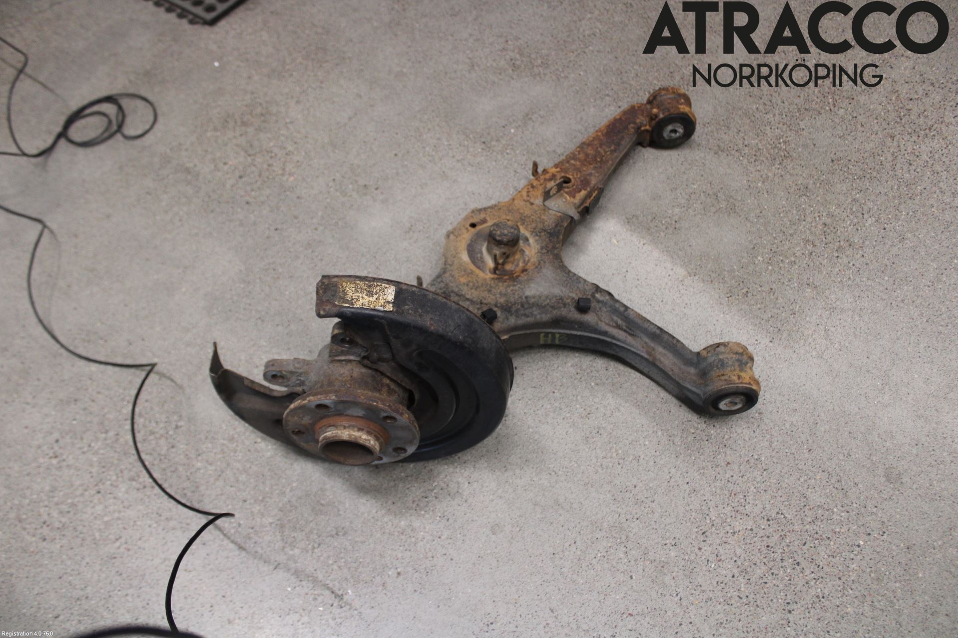 Volkswagen VW TRANSP/CARAVELLE (T5) 04-15 Bärarm Bak Höger