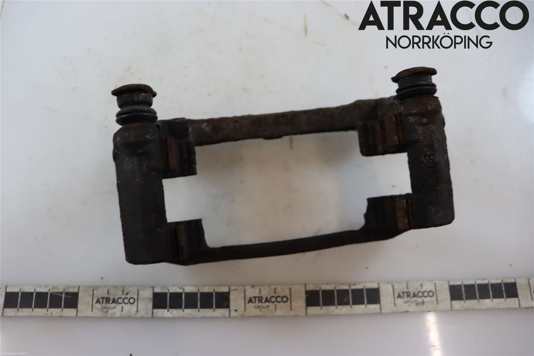 Volvo V70 05-08 Bromsokshållare