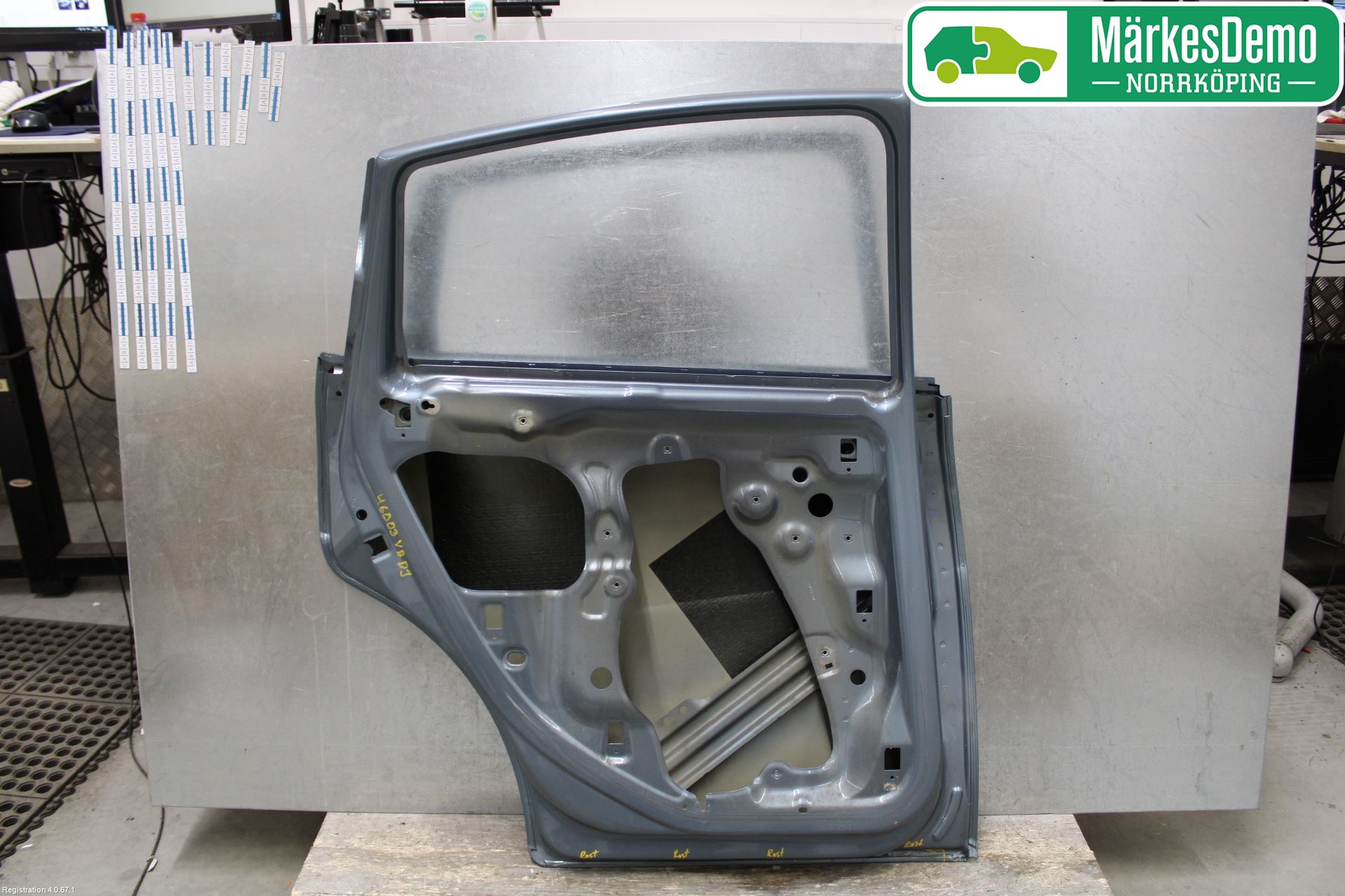 Seat LEON 06-12 Dörr Bak Vänster