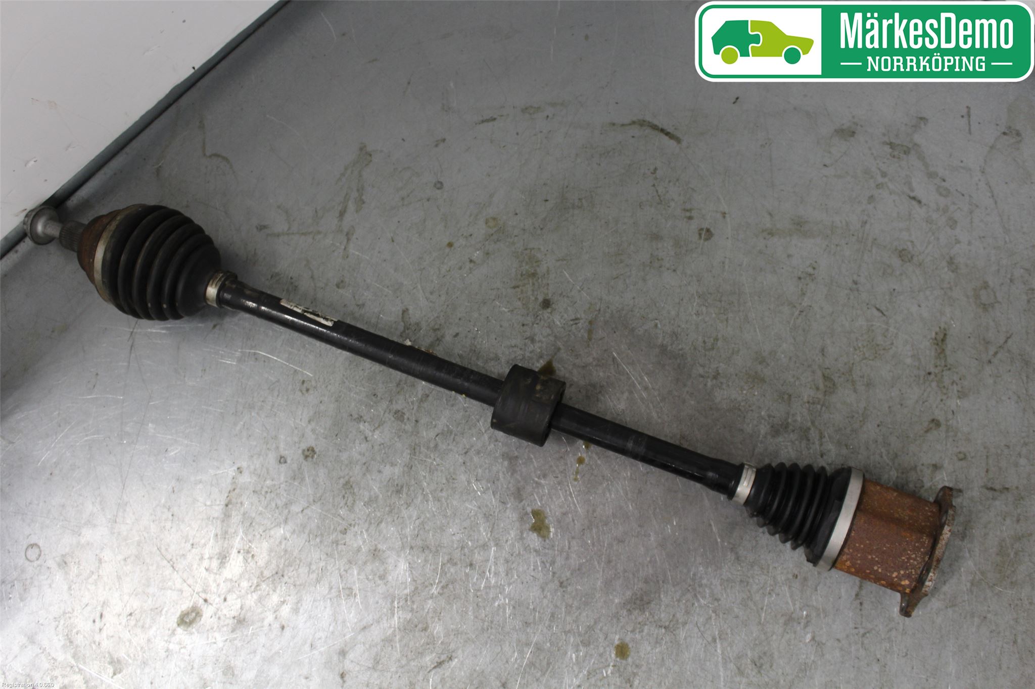 Volkswagen VW GOLF / E-GOLF VII 13-20 Drivaxel Fram Höger